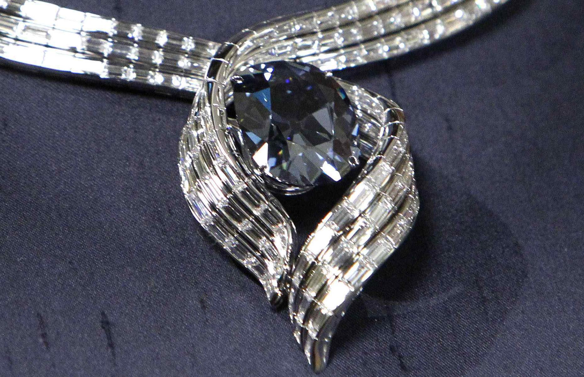 Hope Diamond: $250 million (£206.2m)