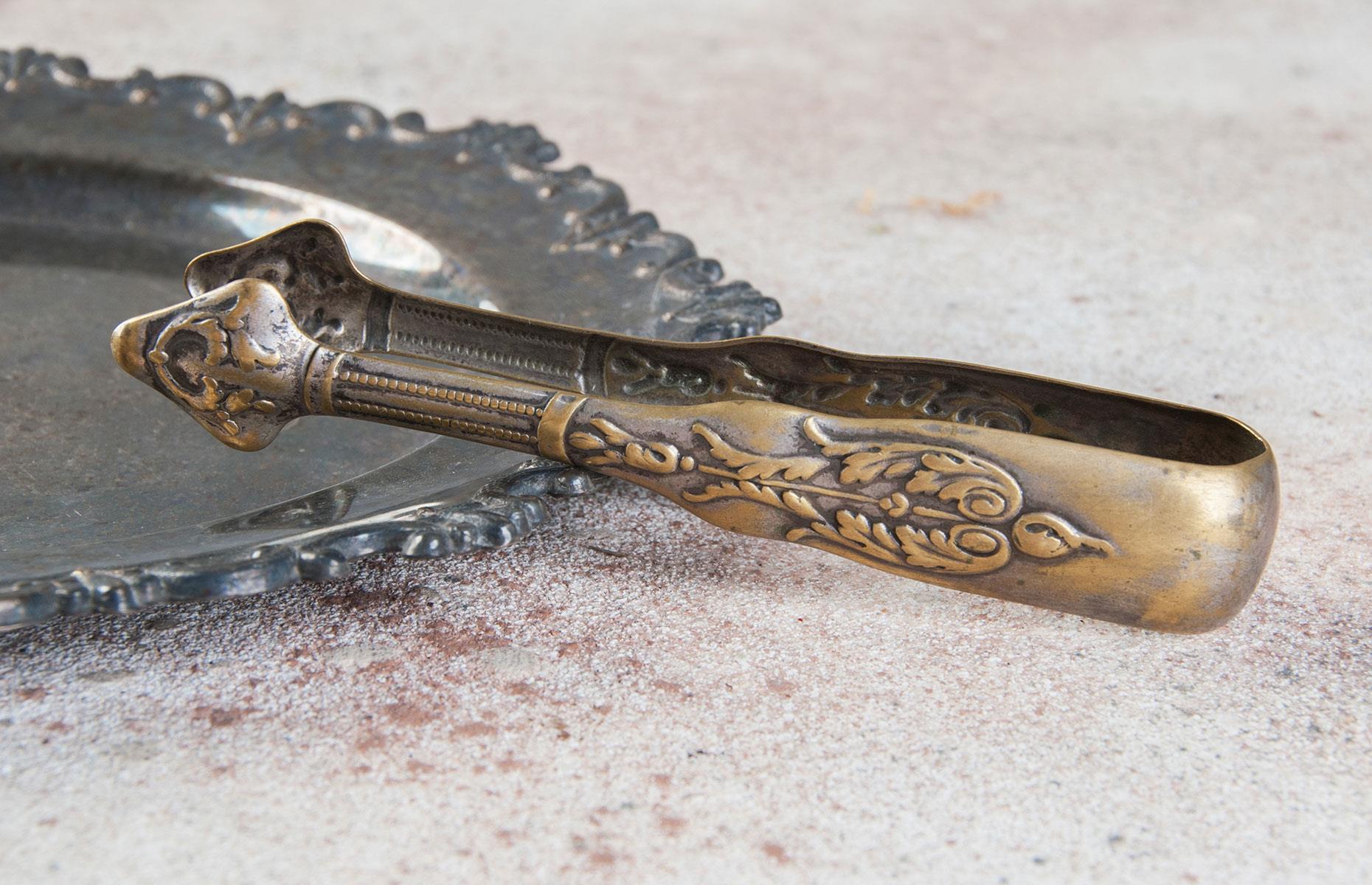 Who owned these fancy tweezers?