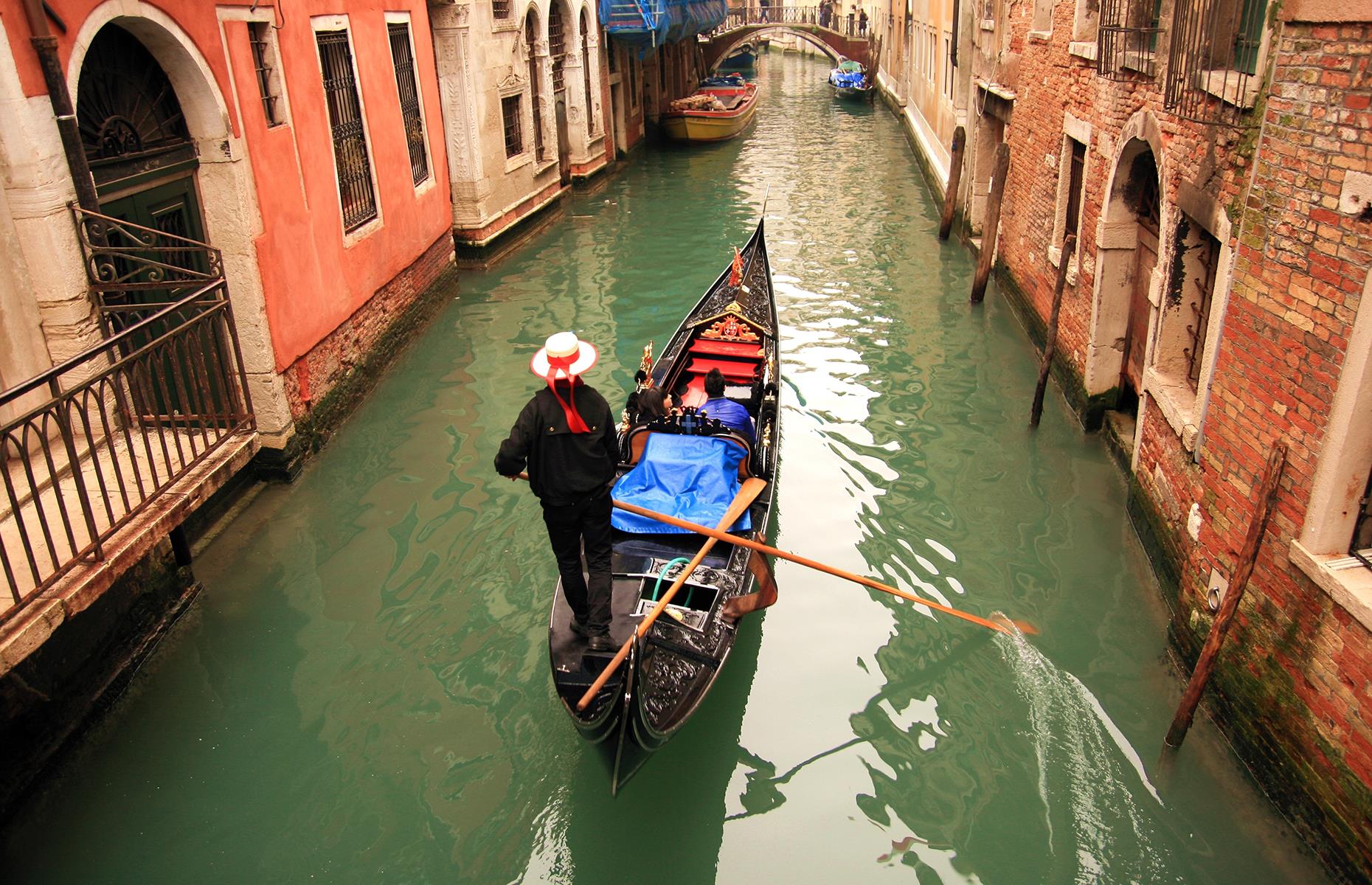 Venice Set to charge Tourists to enter the City