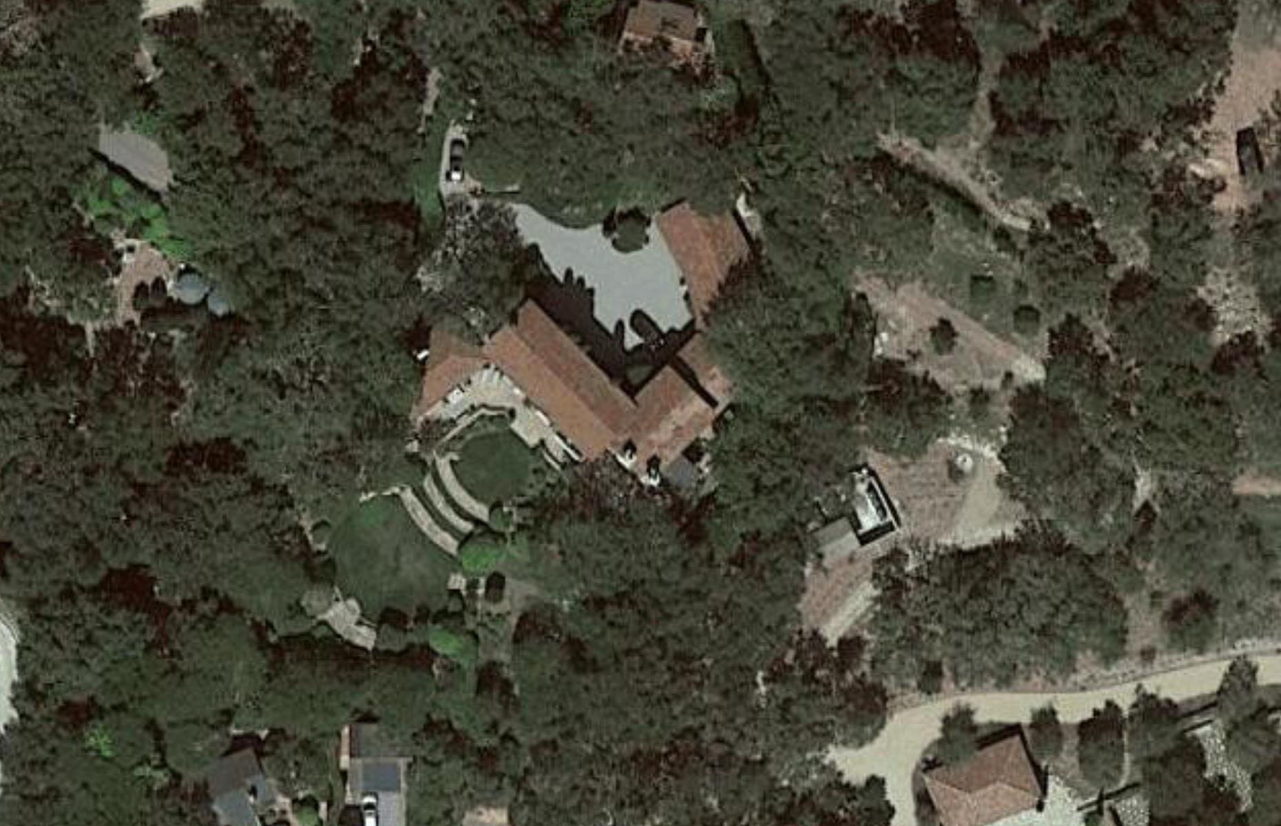 Oprah's Tuscan-style farmhouse, Montecito, California