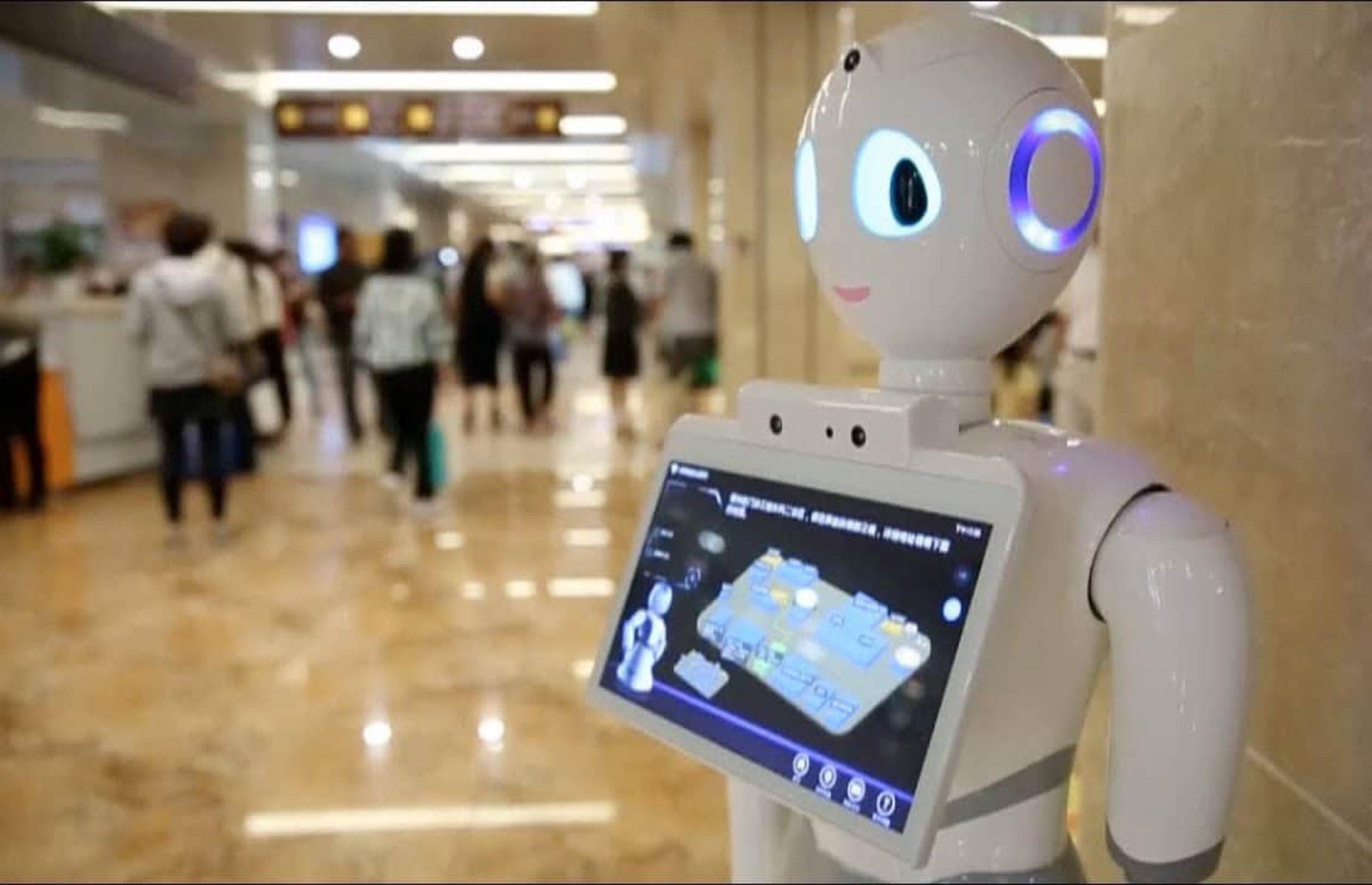 World's first qualified robot doctor