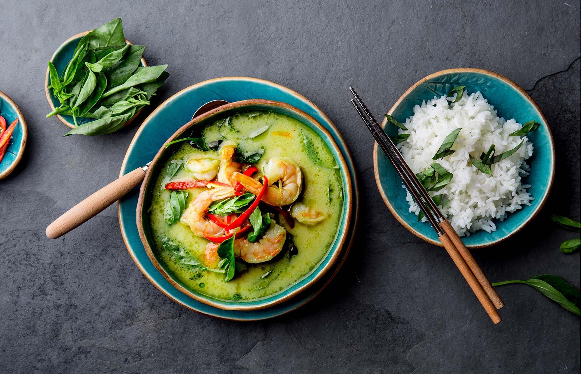 Thai green curry with king prawns 