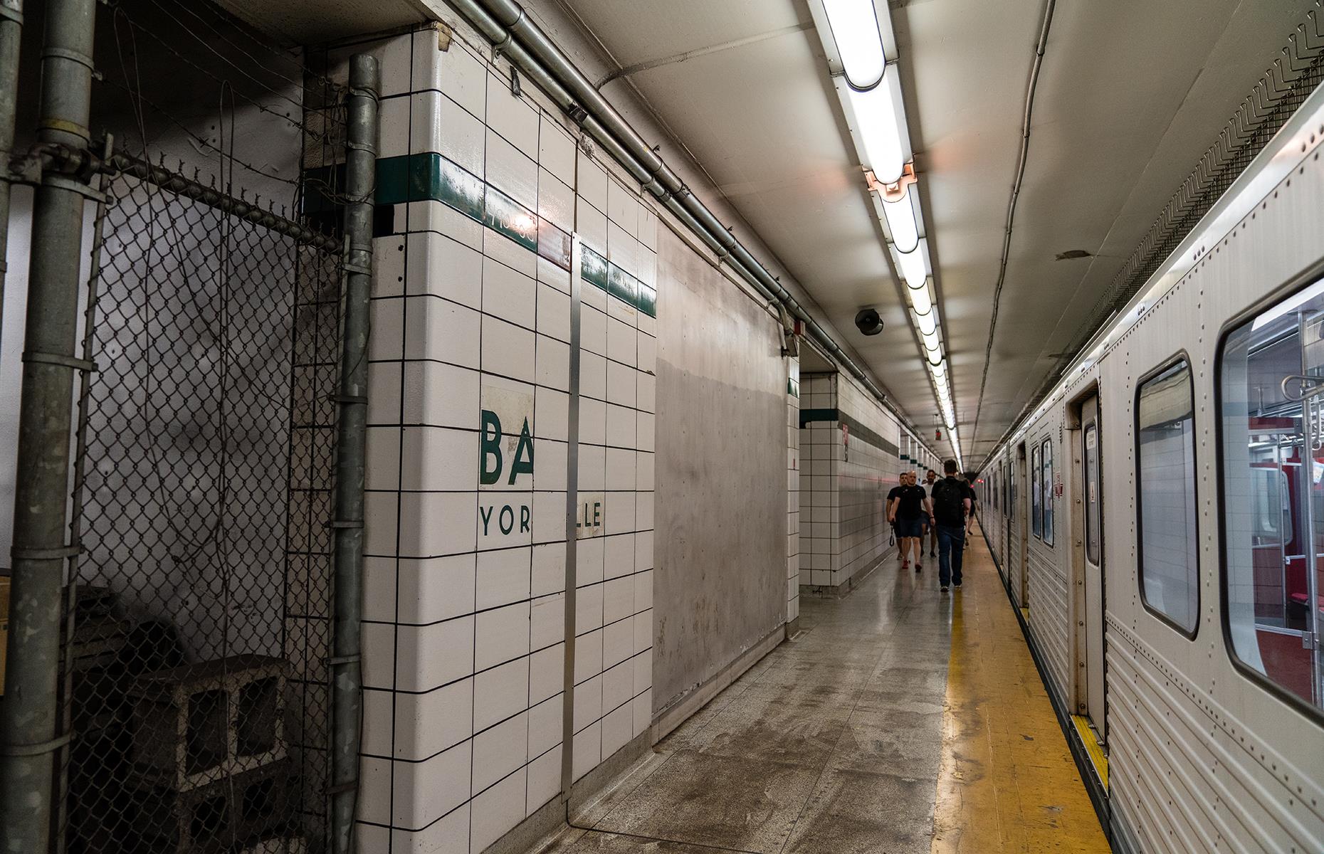 Lower Bay Station, Toronto, Ontario