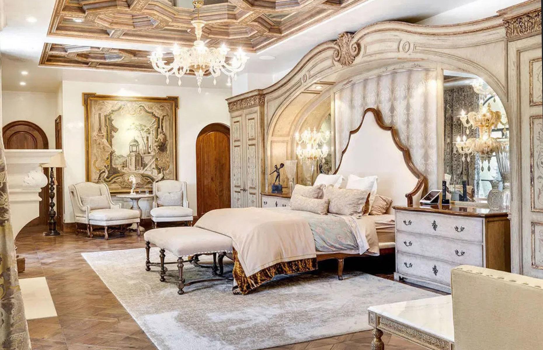 Las Vegas mansion, total cost: £16 million ($20m) 