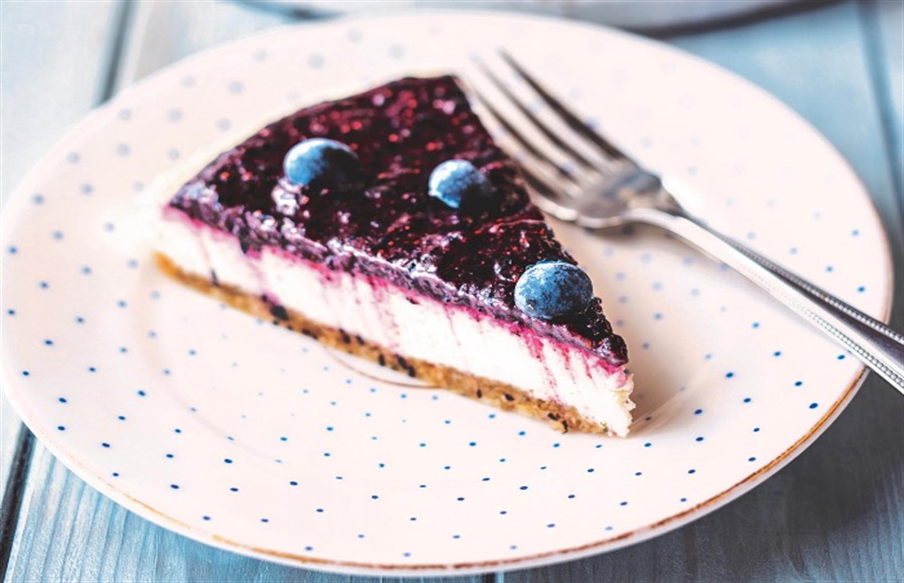 Blueberry and macadamia cheesecake
