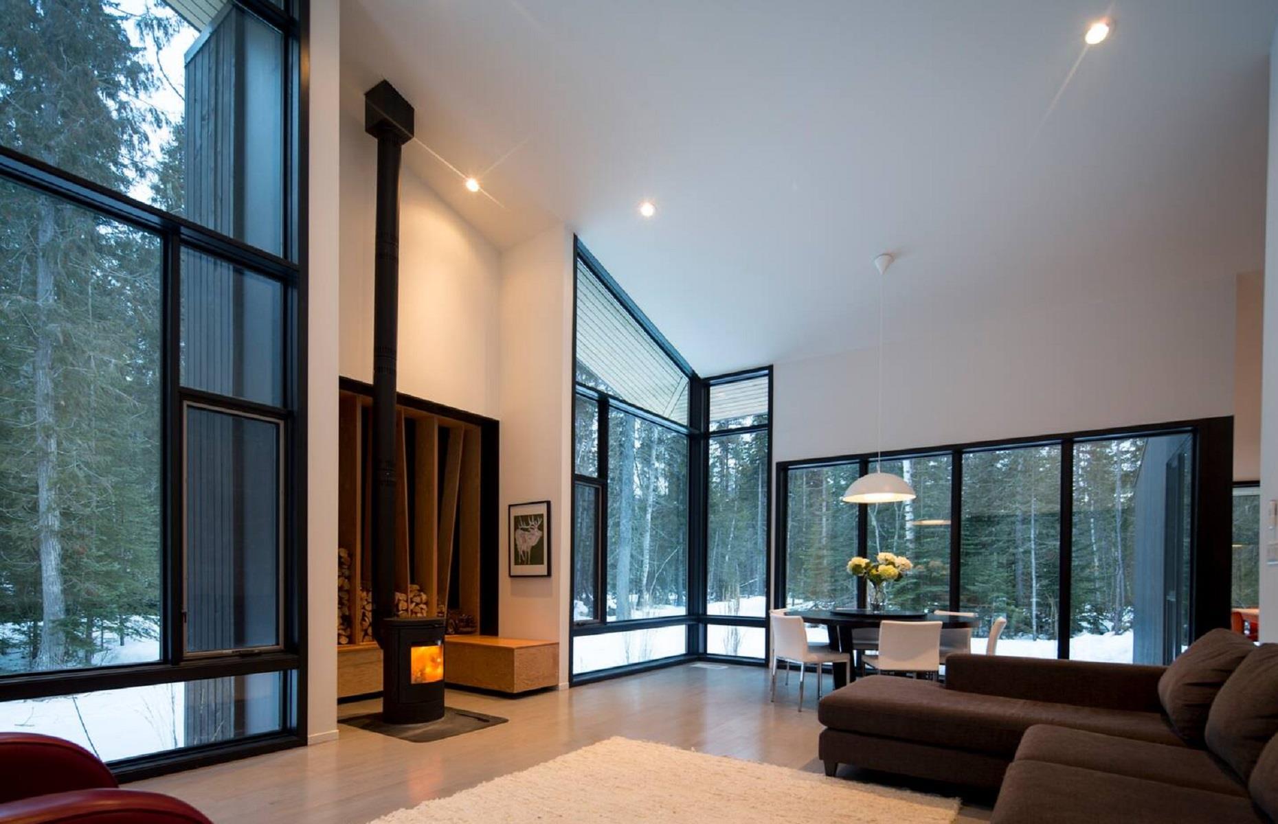Modern mountain chalet, British Columbia, Canada