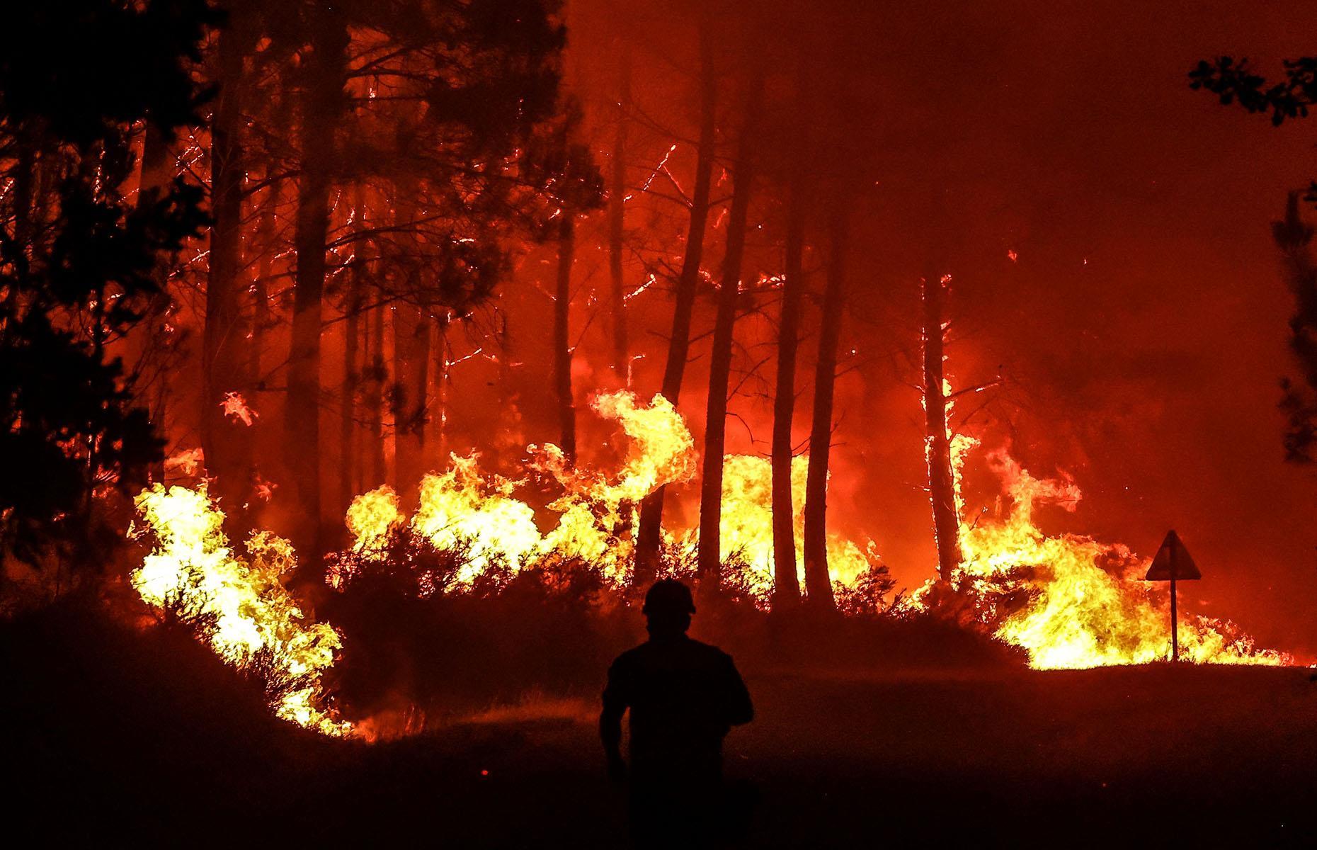 July/August: Forest fire, France