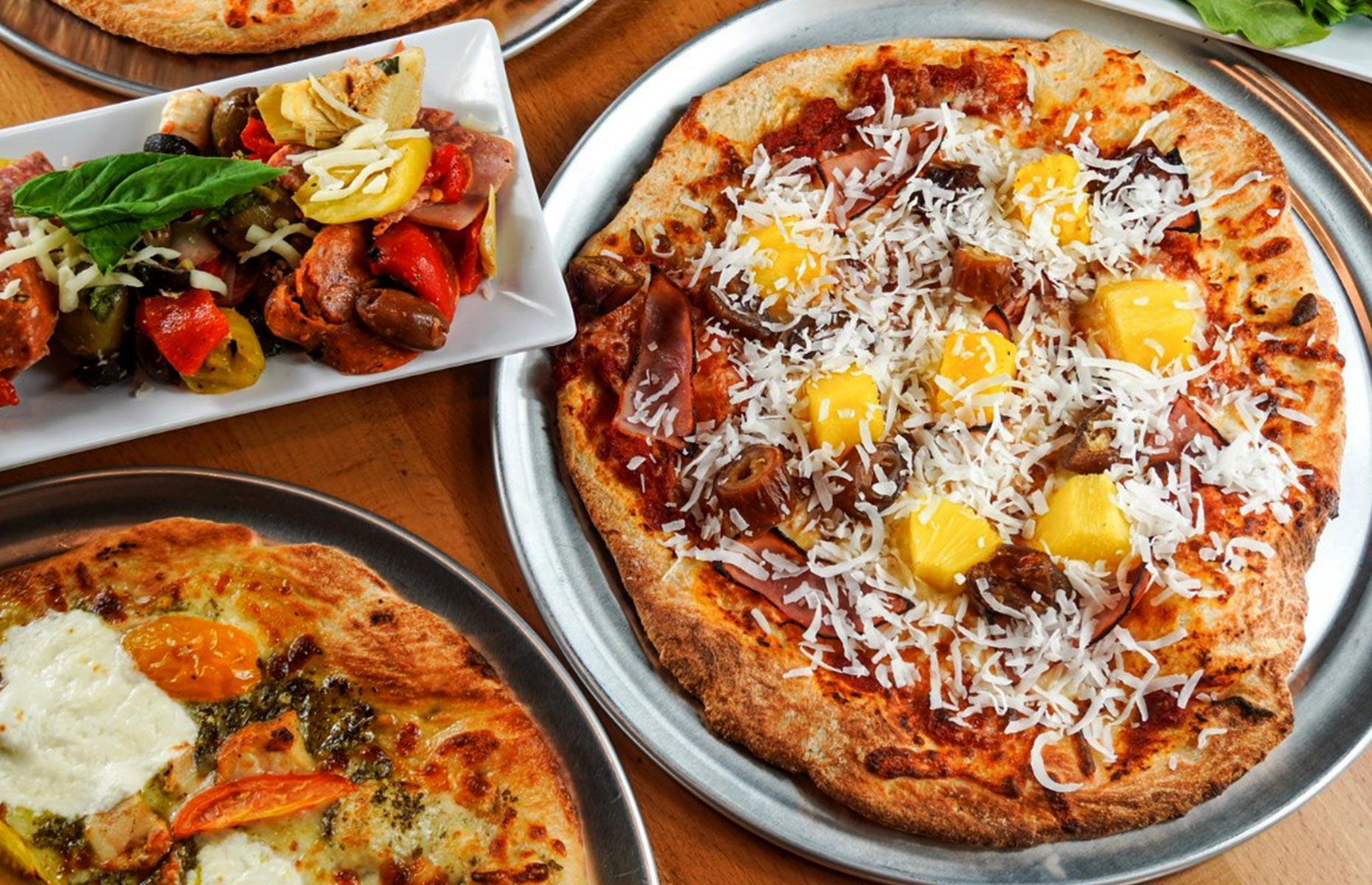 16. Coconut, Chanti's Pizza, Conway, South Carolina, USA