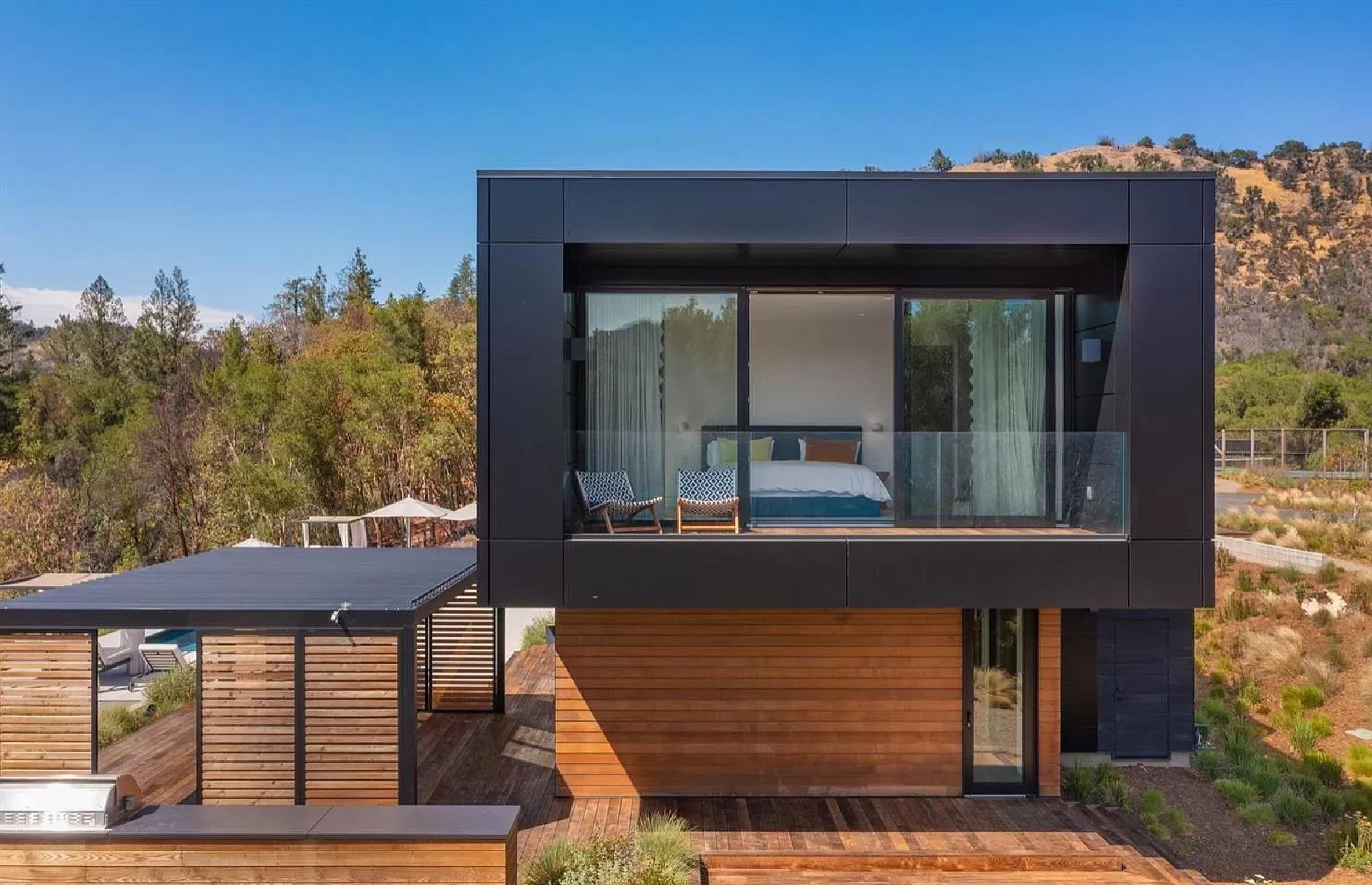 Glass valley home, California, USA