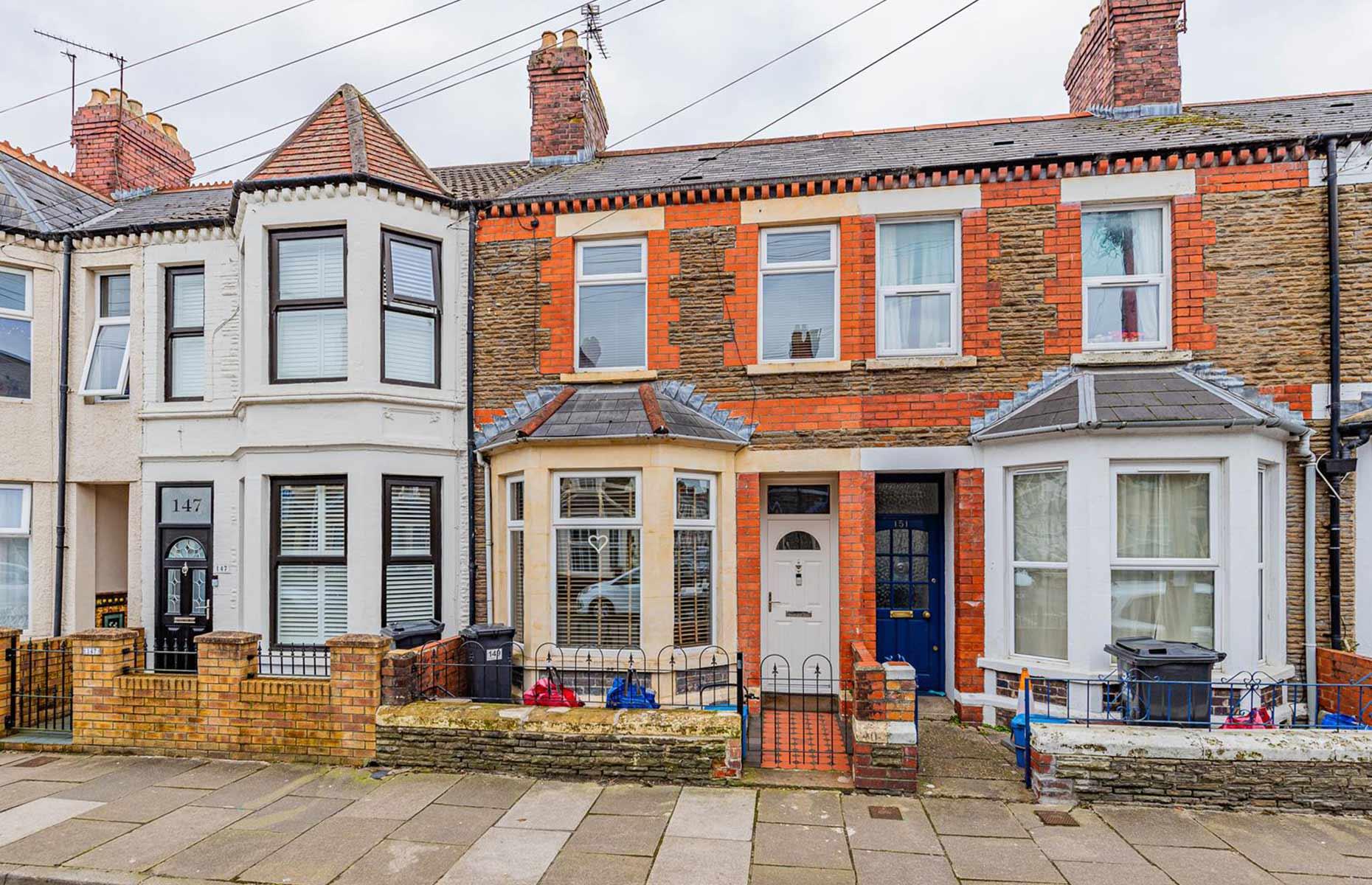 Cardiff, Wales: 1,082 square feet (100.5sqm)
