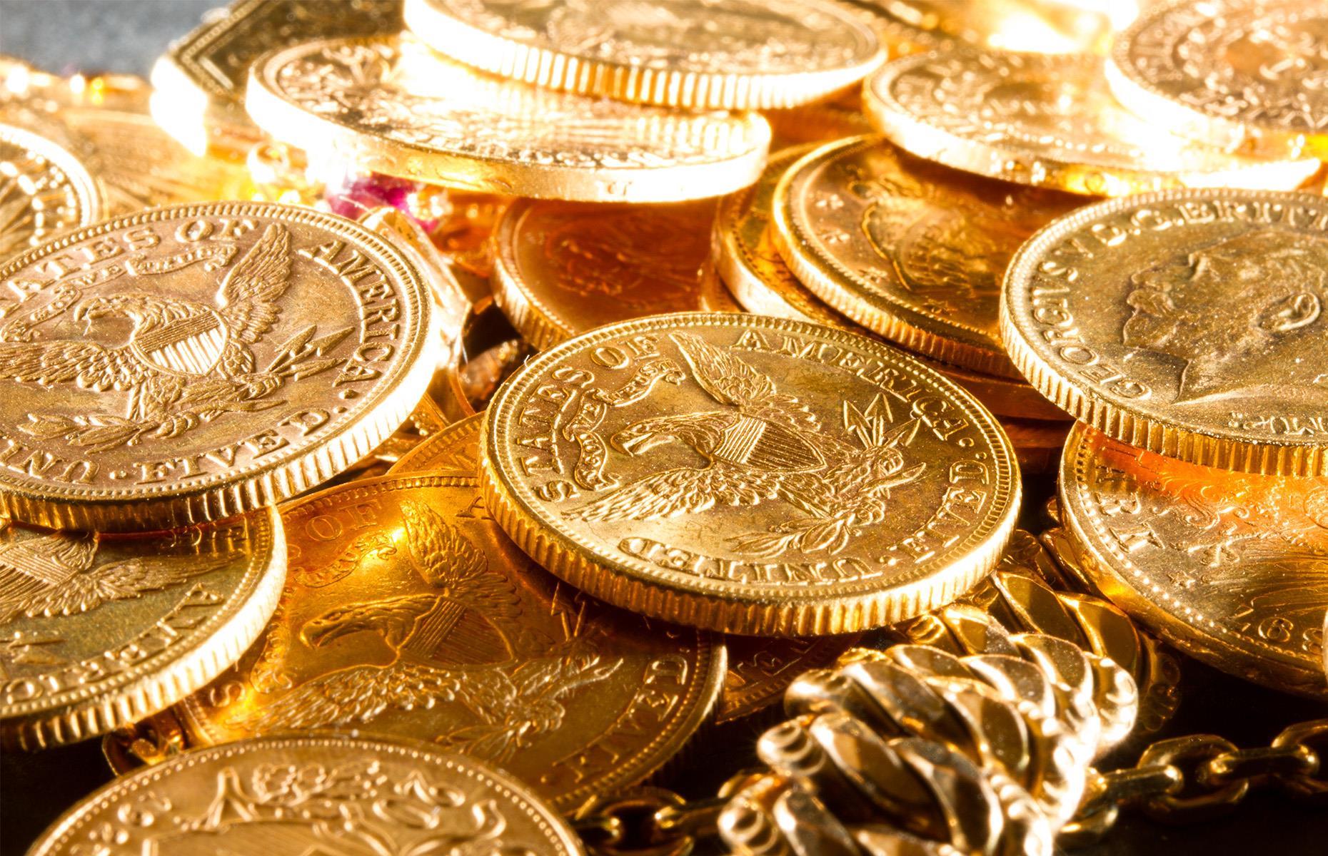 Новое про золото. Монета Золотая. Золотые Монгет ы. Металлические деньги. Золотые монеты богатство.