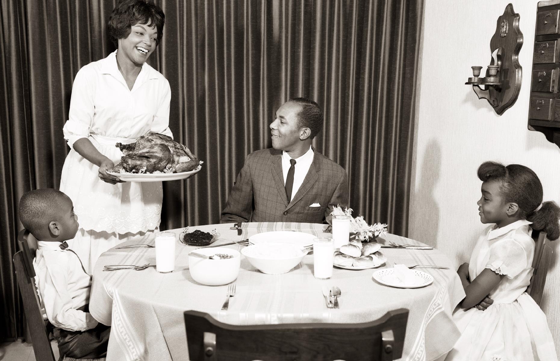 1960s: dressing for dinner