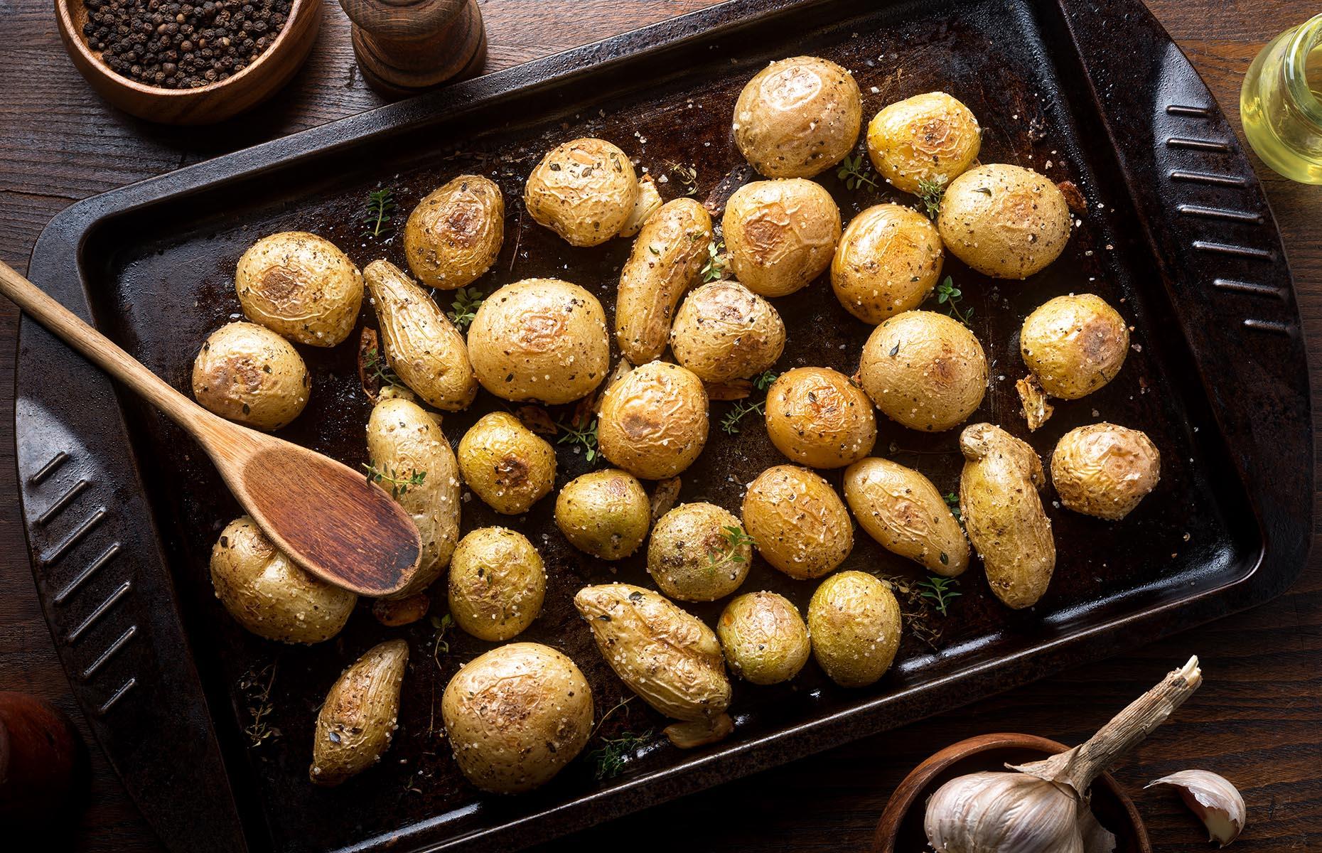 Roasted new potatoes with mint and watercress dip