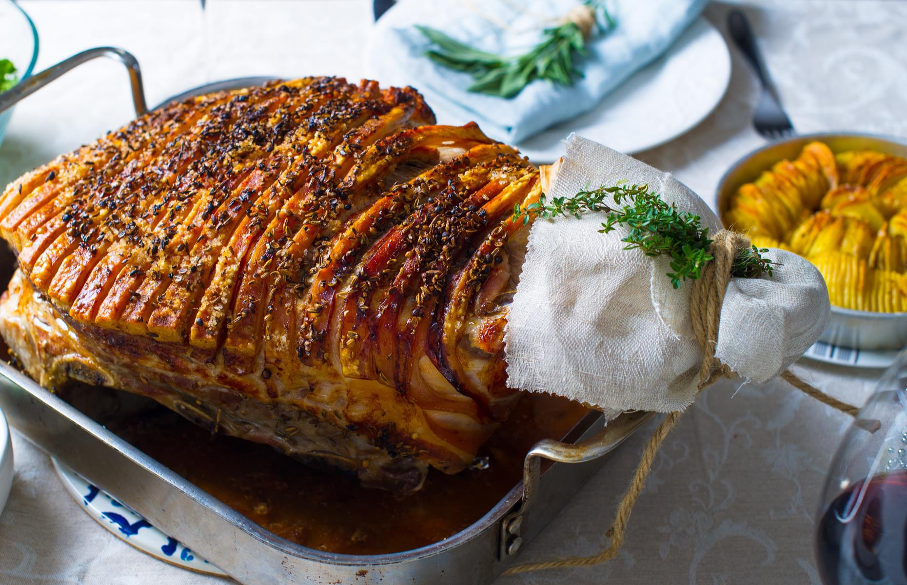 Pork cuts: shoulder