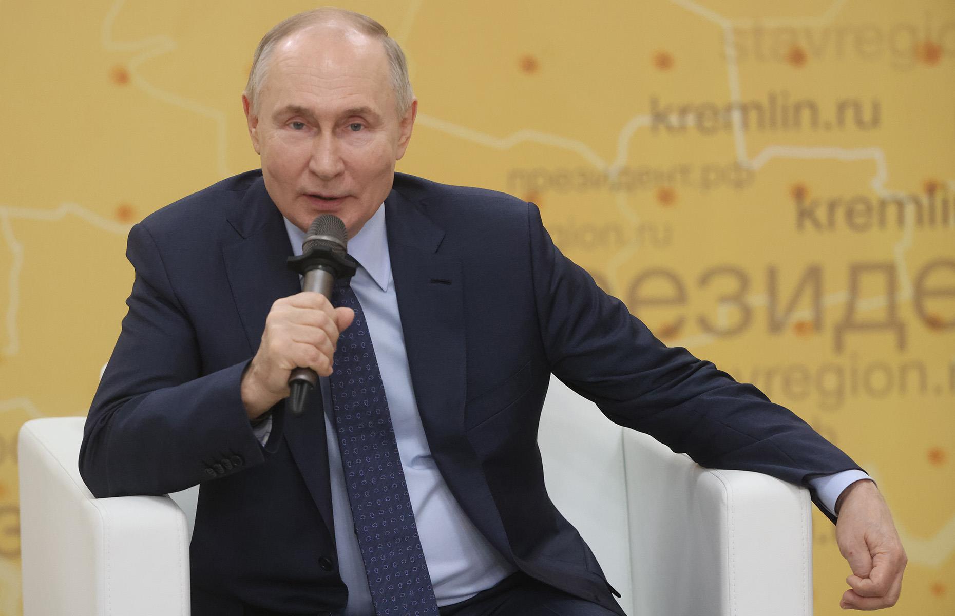 Russia: Vladimir Putin – $200 billion (£157bn)