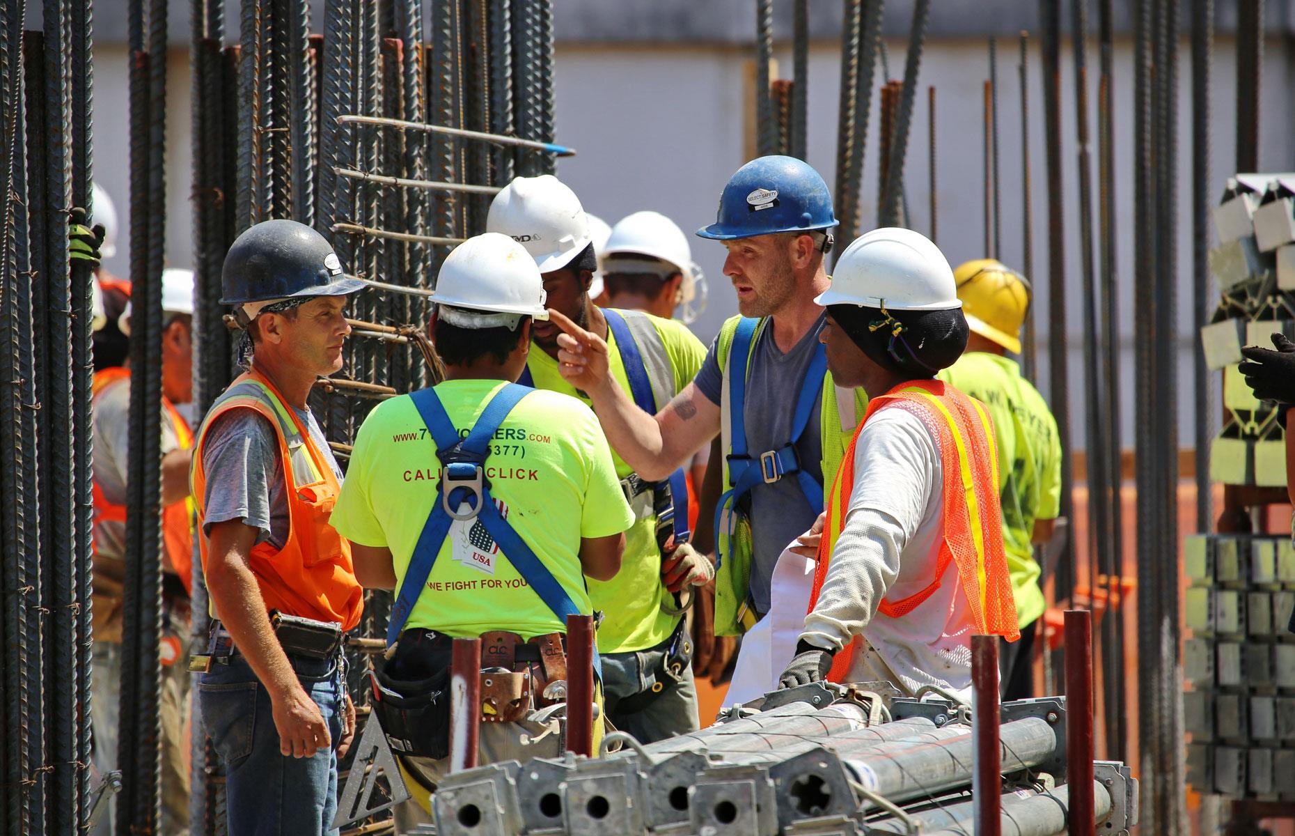 Highest-paying country for construction workers: USA – $69,300 (£53k) average salary