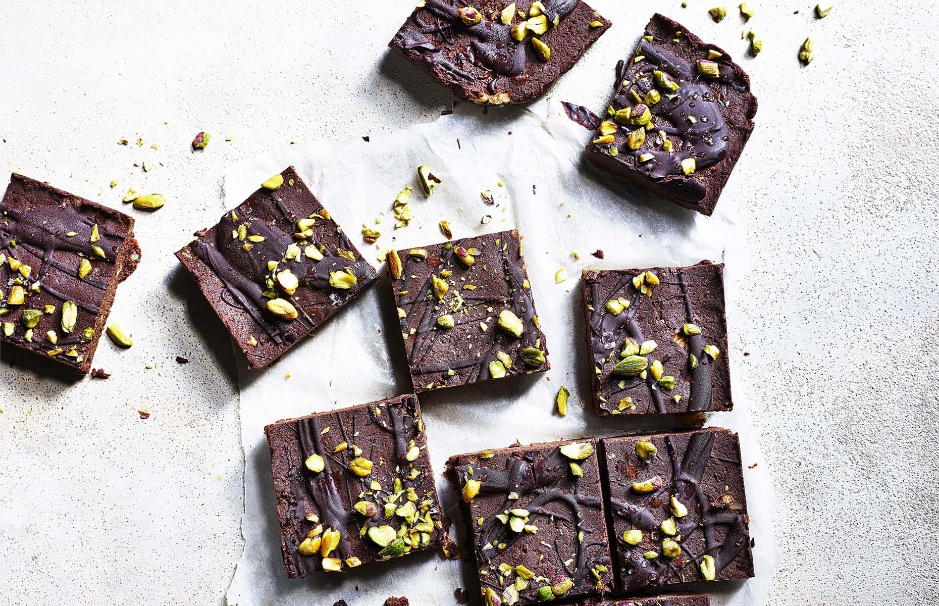 Chocolate and peanut butter fridge bars