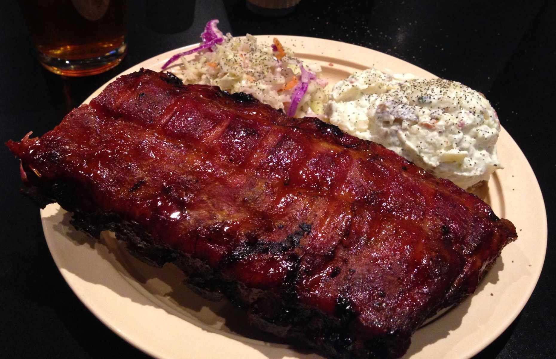 Arkansas: Whole Hog Cafe, North Little Rock