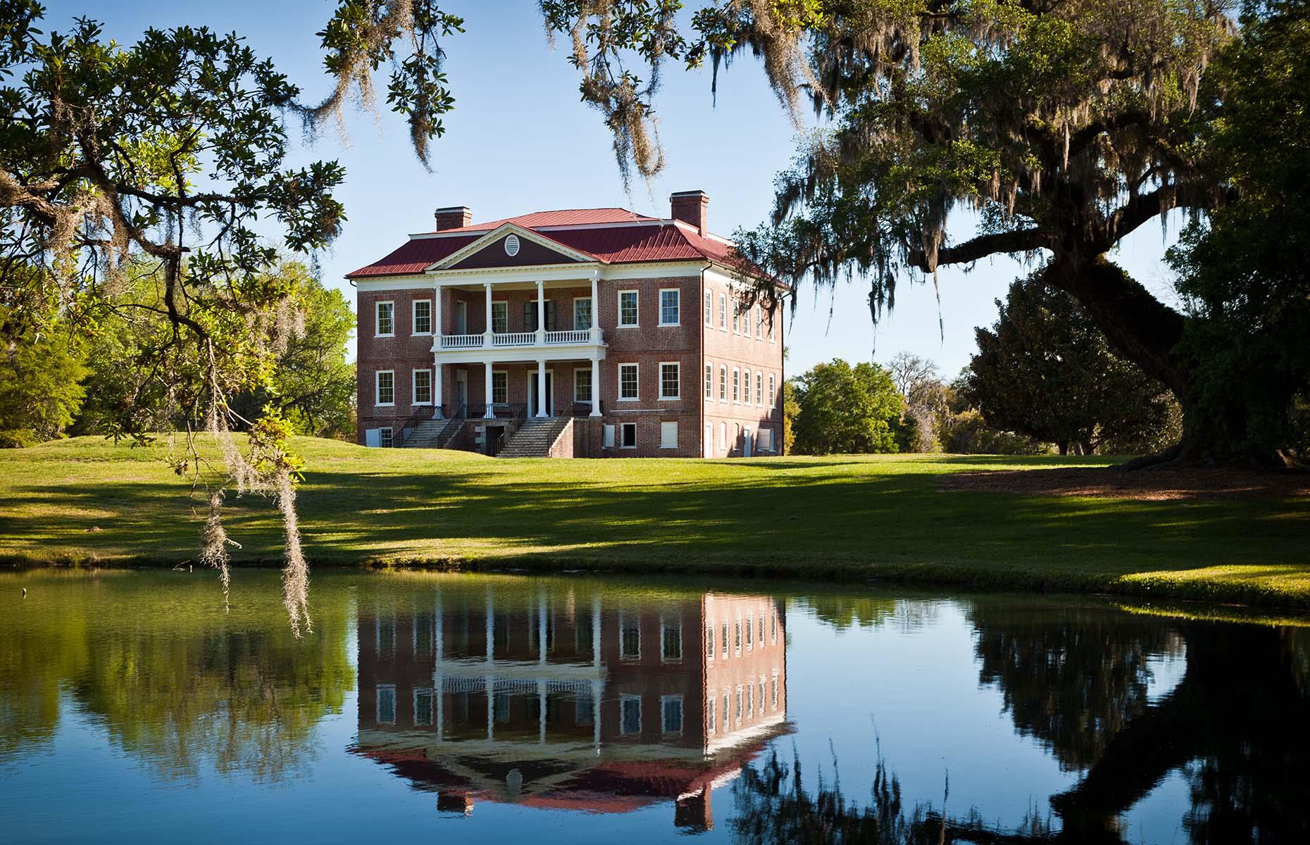 1700s: Drayton Hall Plantation, South Carolina, USA