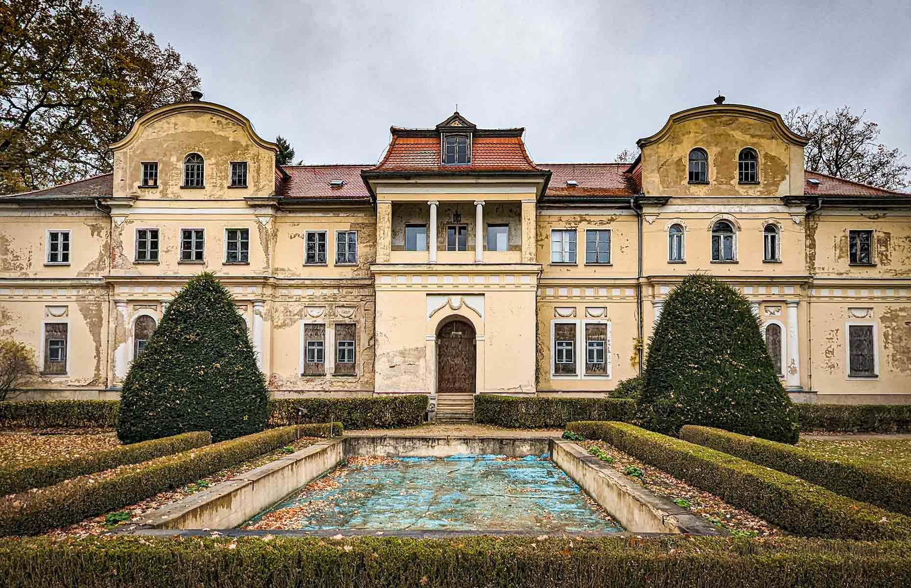 Magnificent mansions worth rescuing