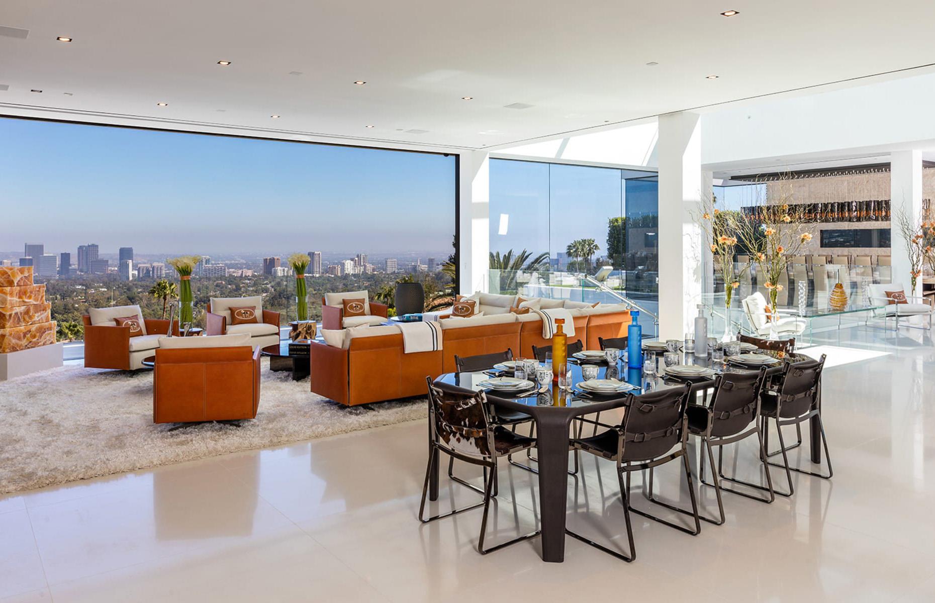 924 Bel Air, California, USA