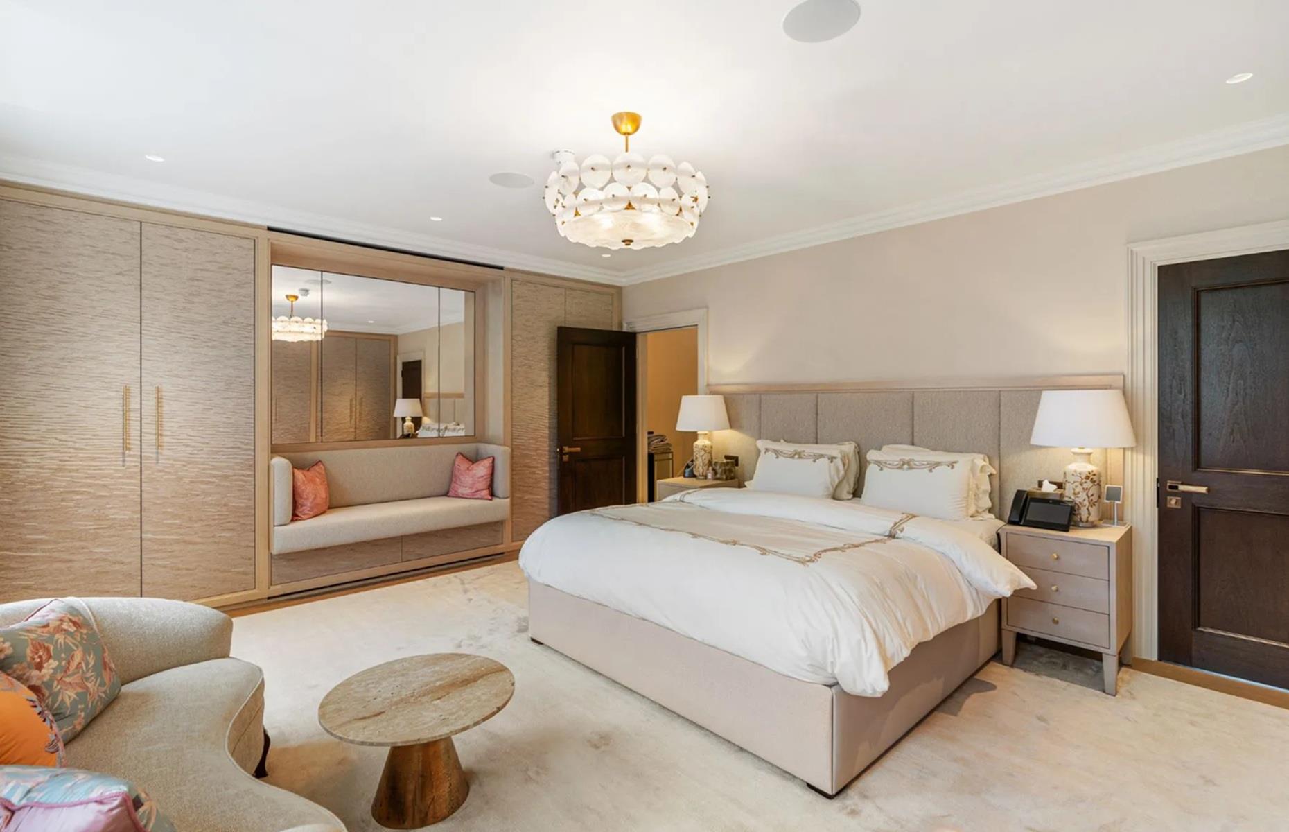 Luxury master suite
