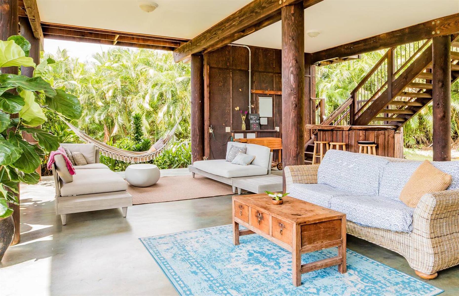 Tropical garden retreat, Captain Cook, Hawaii