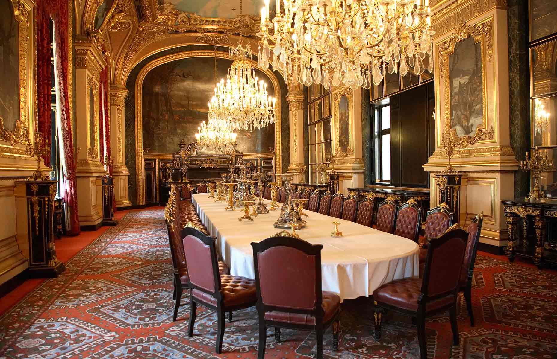 Versteckte Gemächer im Louvre, Paris, Frankreich