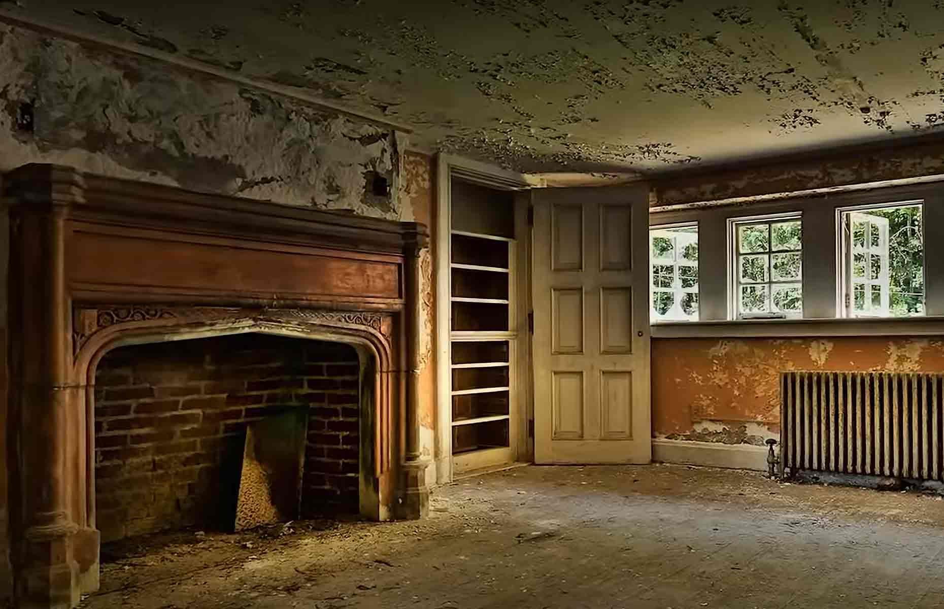 Dundas Castle: an unfinished palace