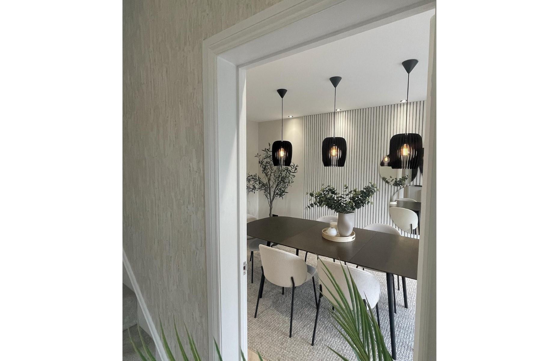 Modern dining room 