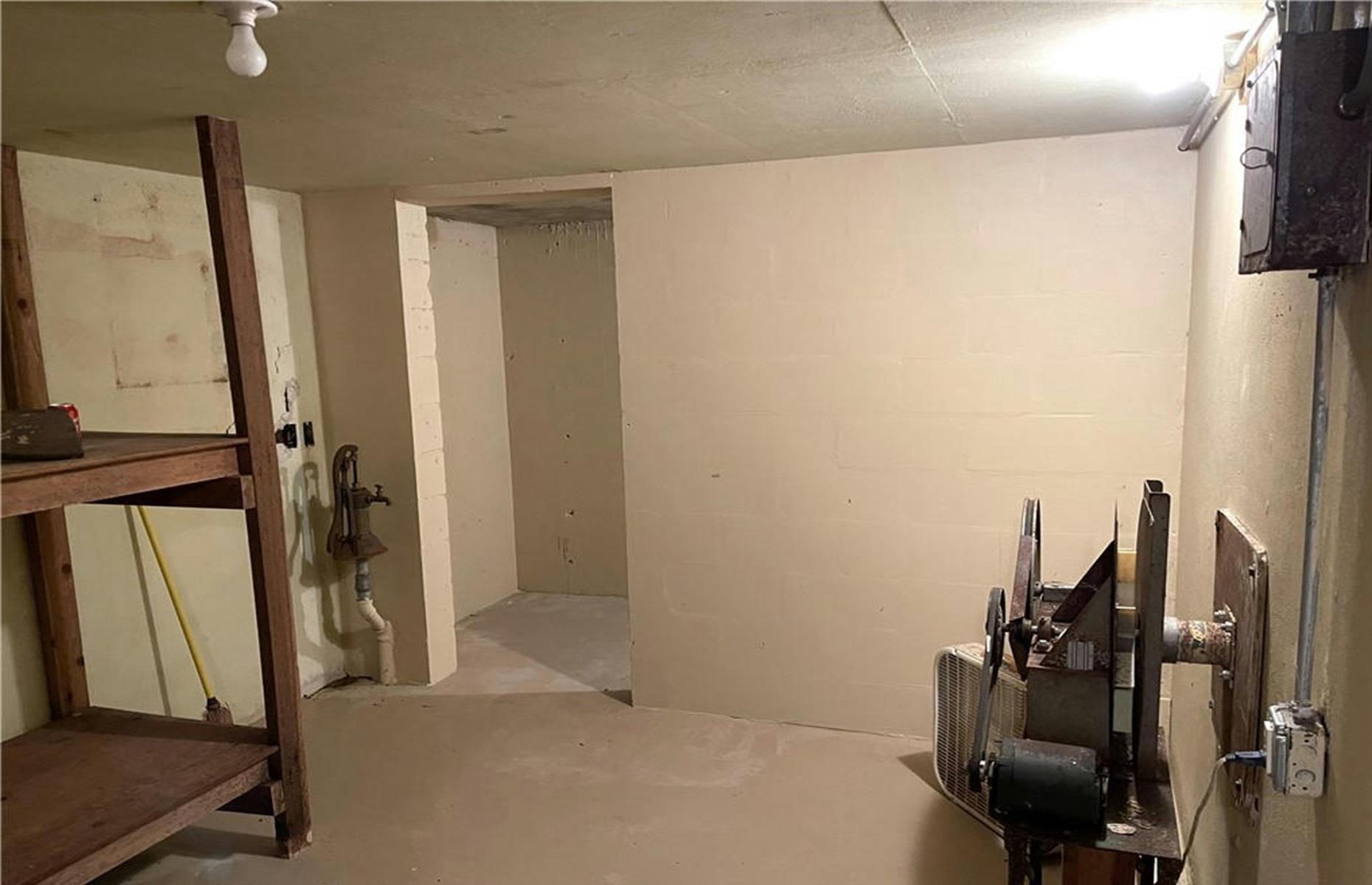 Two-acre property, Florida, USA: $727,500 (£574k)