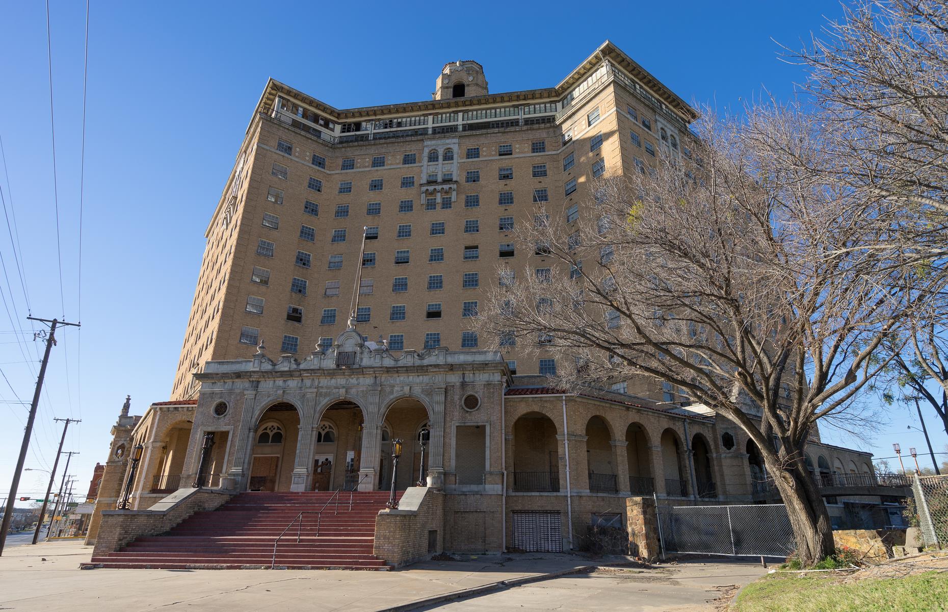 Then: The Baker Hotel and Spa, Texas, USA 