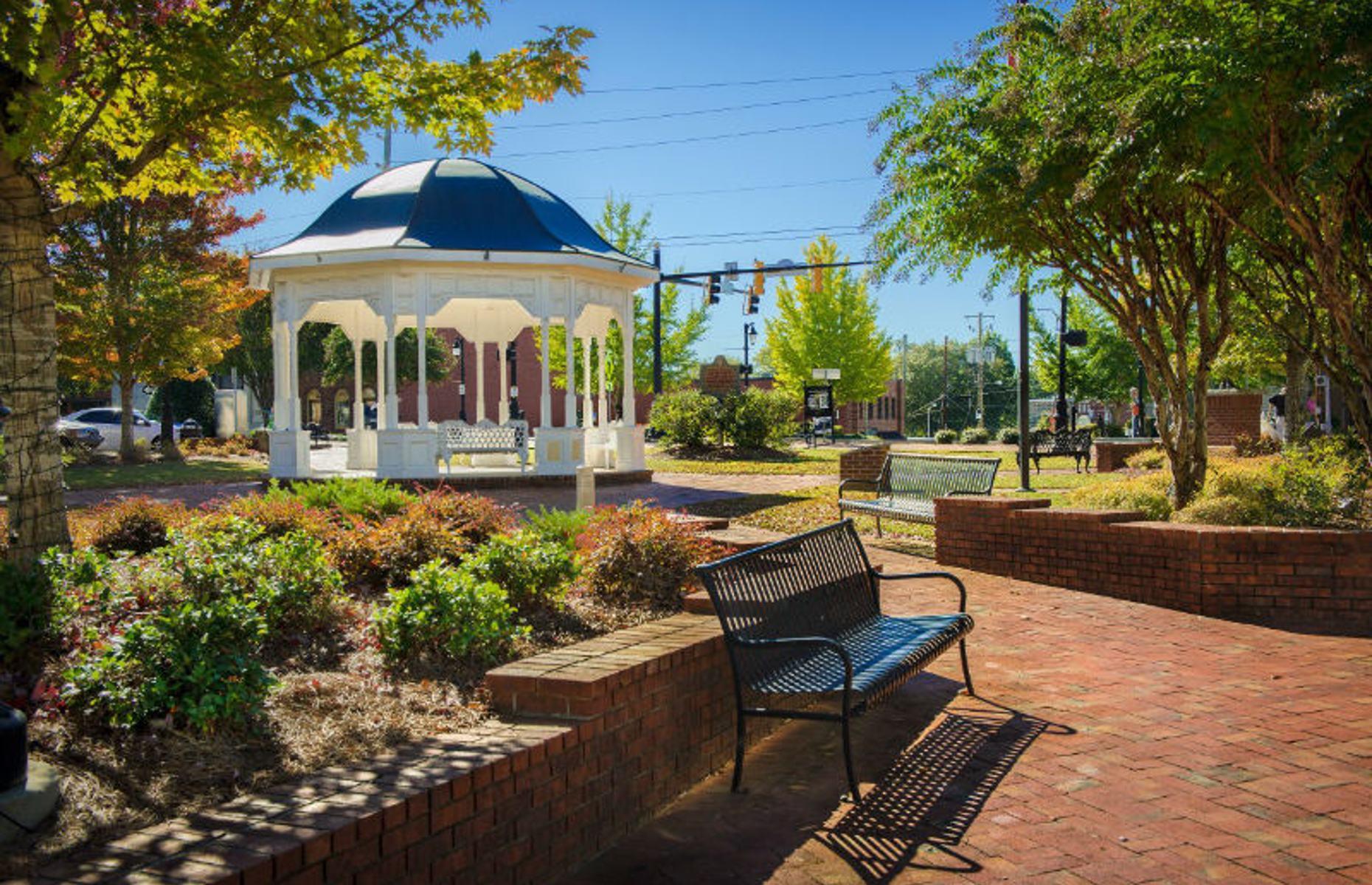 Canton, Cherokee County