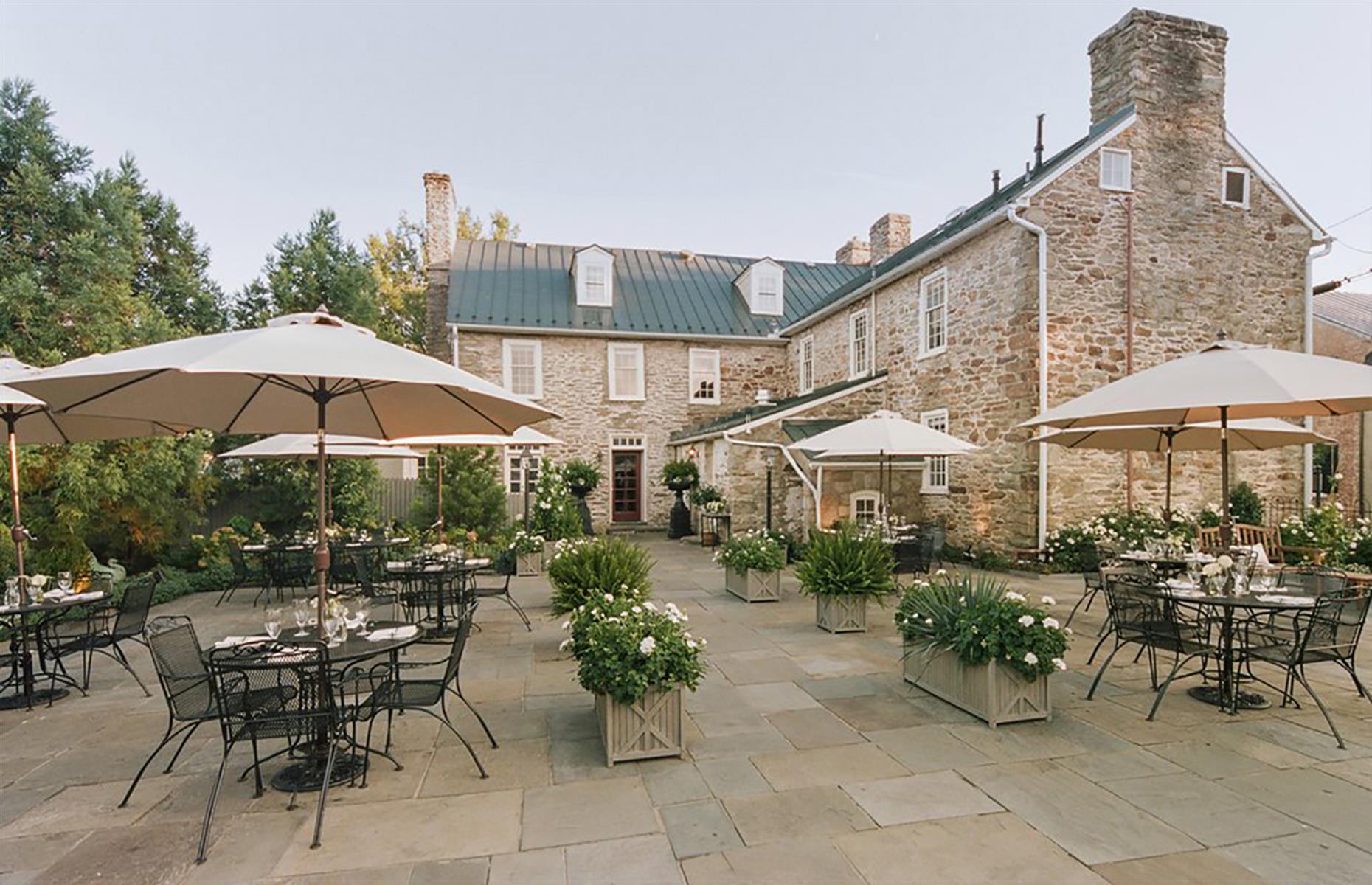 Virginia: The Red Fox Inn & Tavern, Middleburg