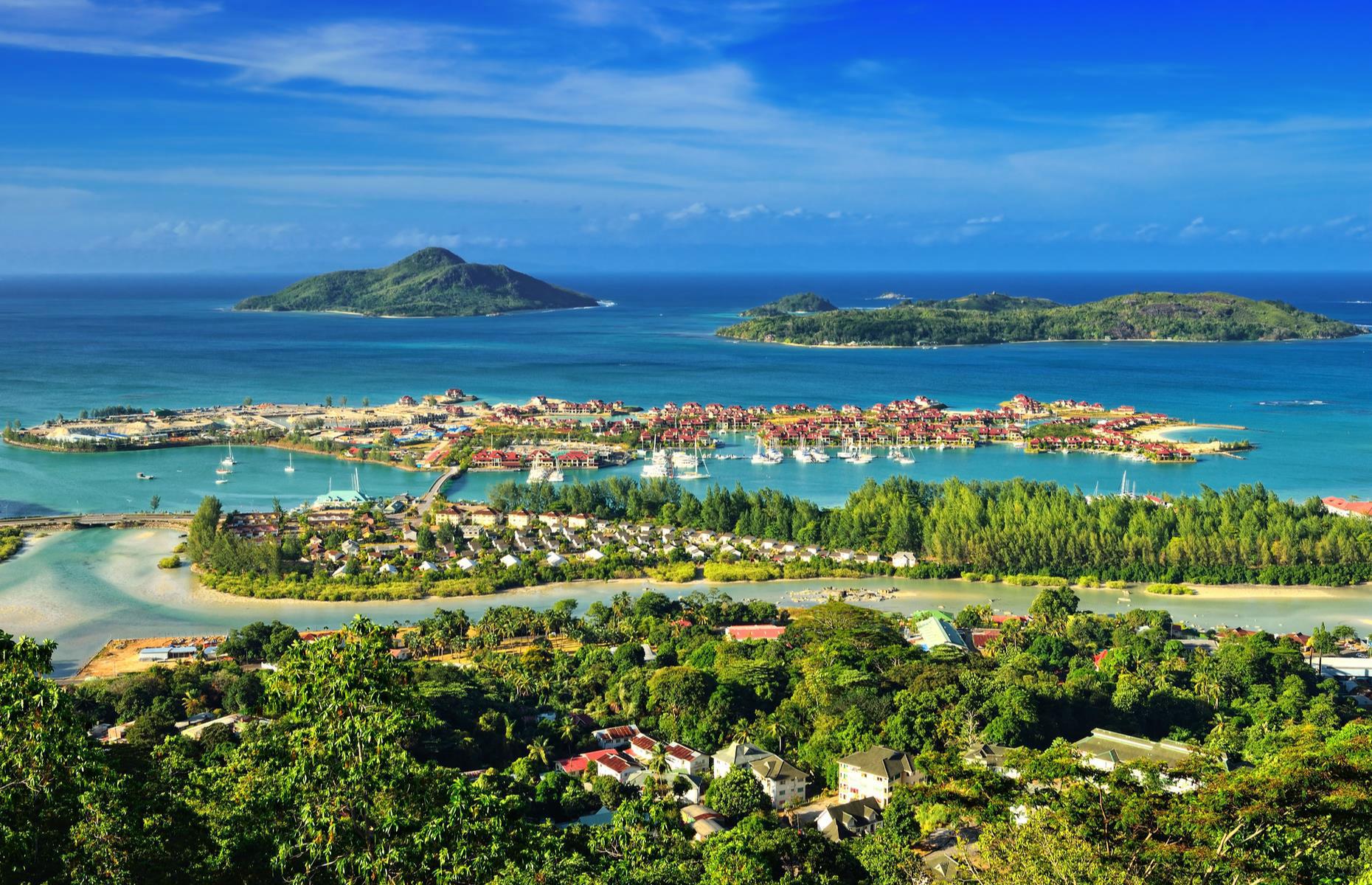 Joint 18th least corrupt – Seychelles, CPI score: 72