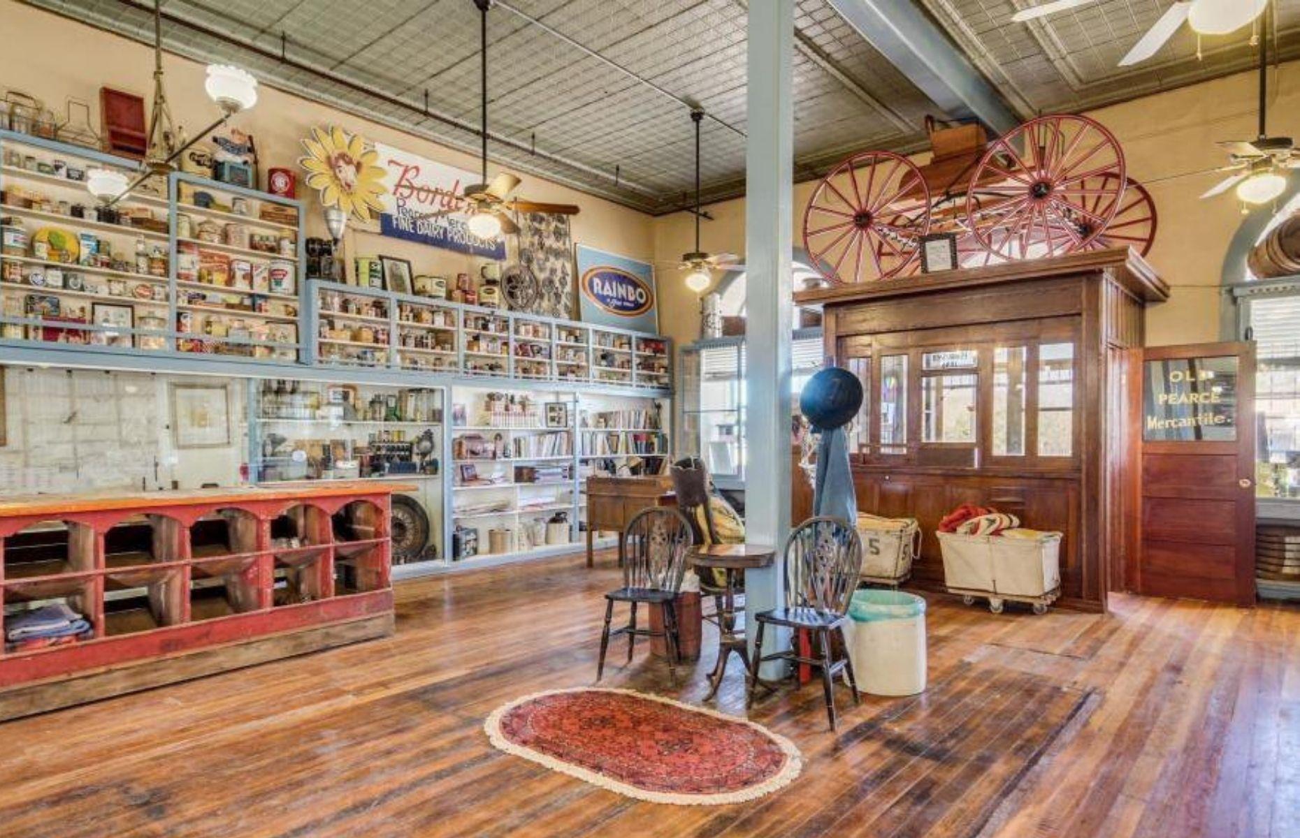Pearce, Arizona, USA: $944,000
