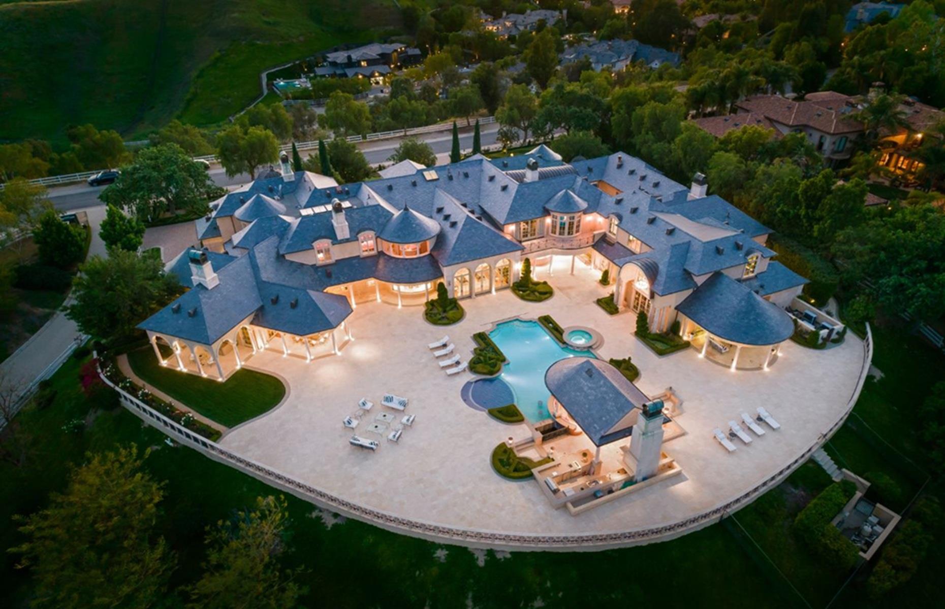 Make-up influencer's mansion, Los Angeles, USA
