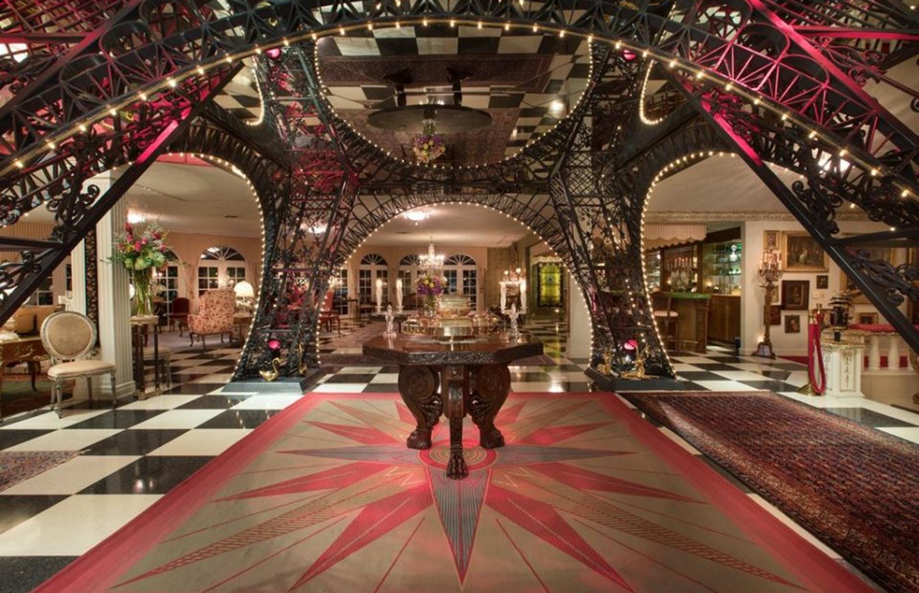 Eiffel Tower abode, Las Vegas, Nevada