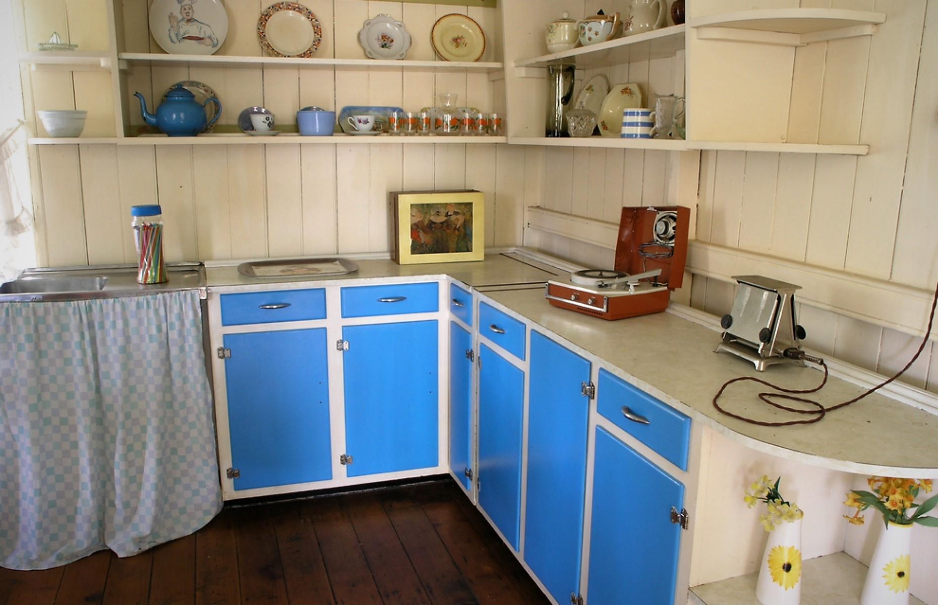 Then: sink skirts