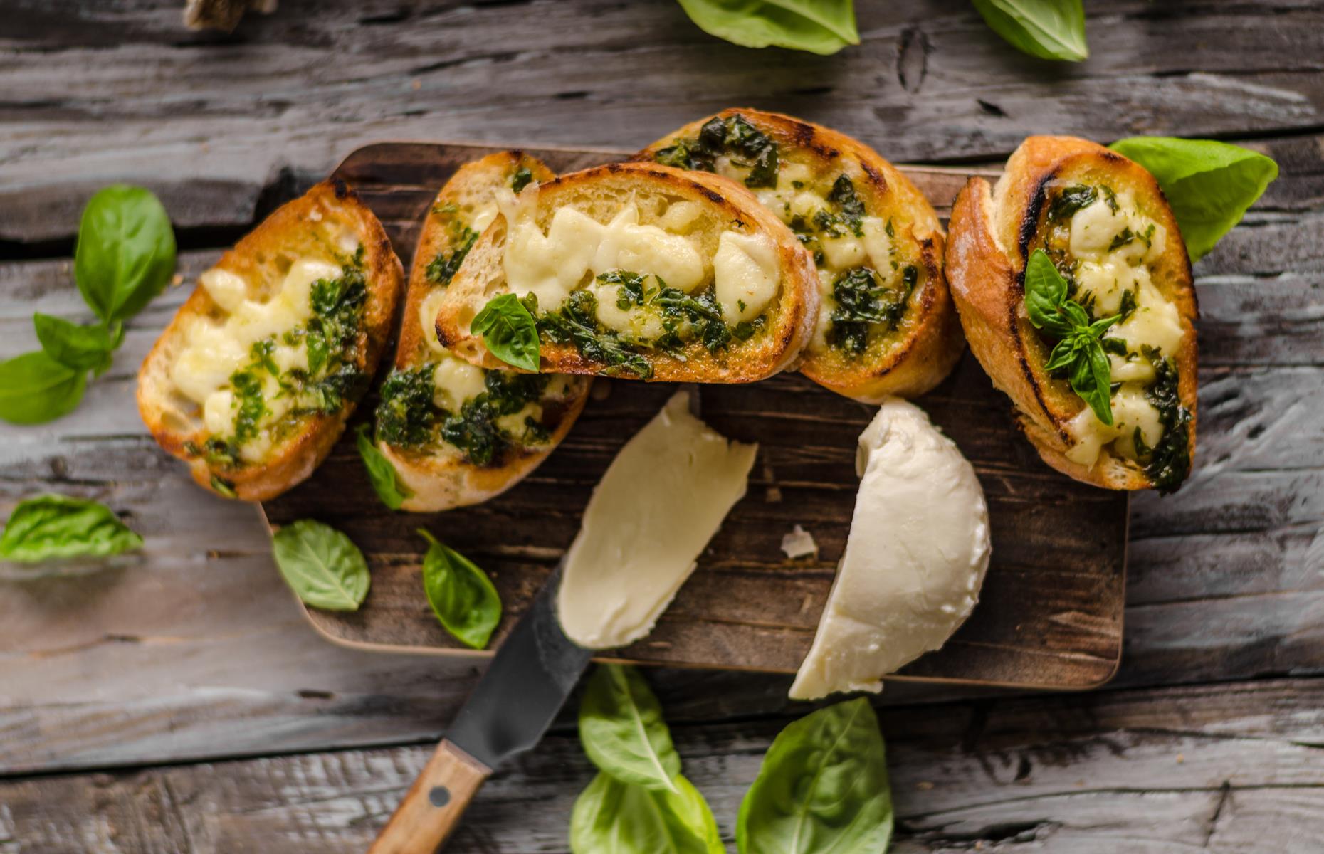 Cheese-stuffed bread