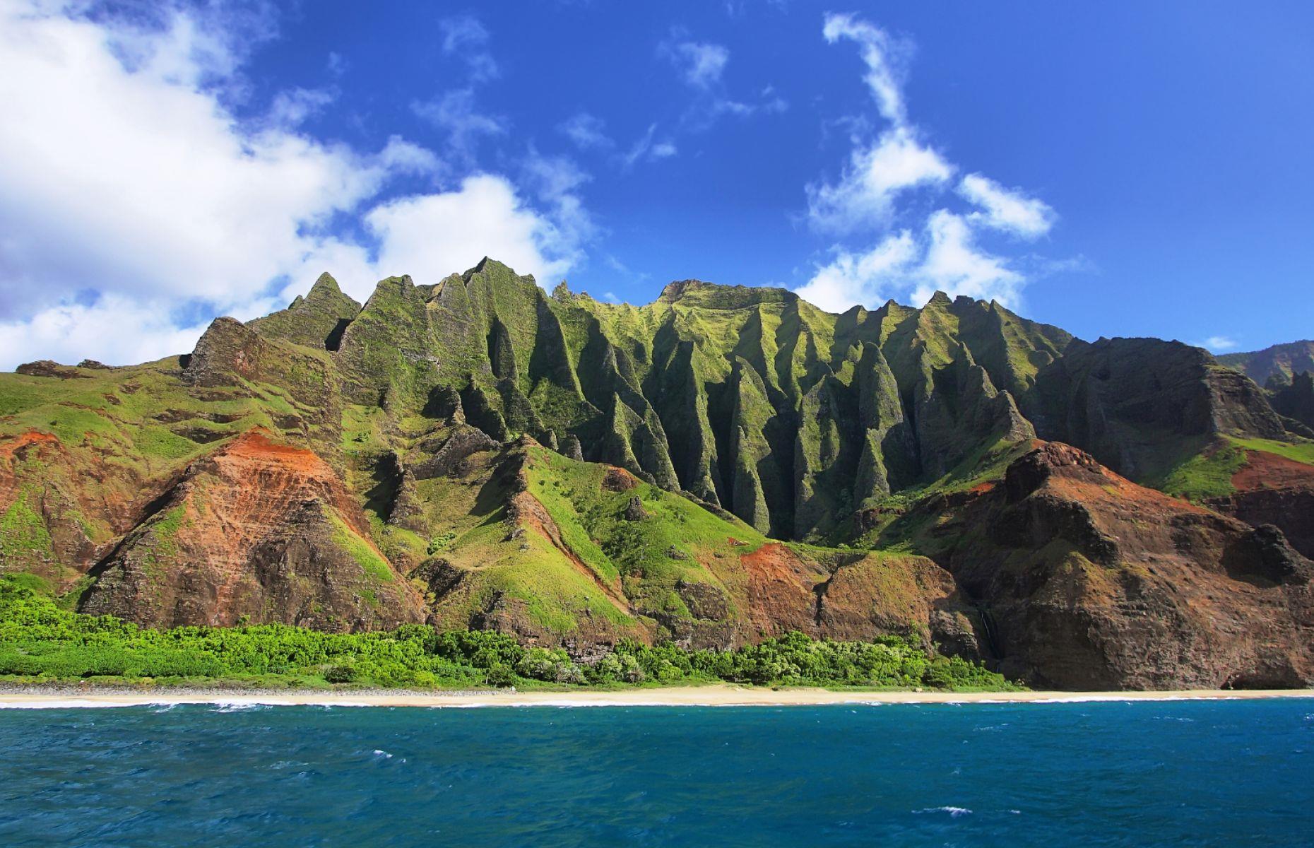 14. Nā Pali Coast, Kauai, Hawaii