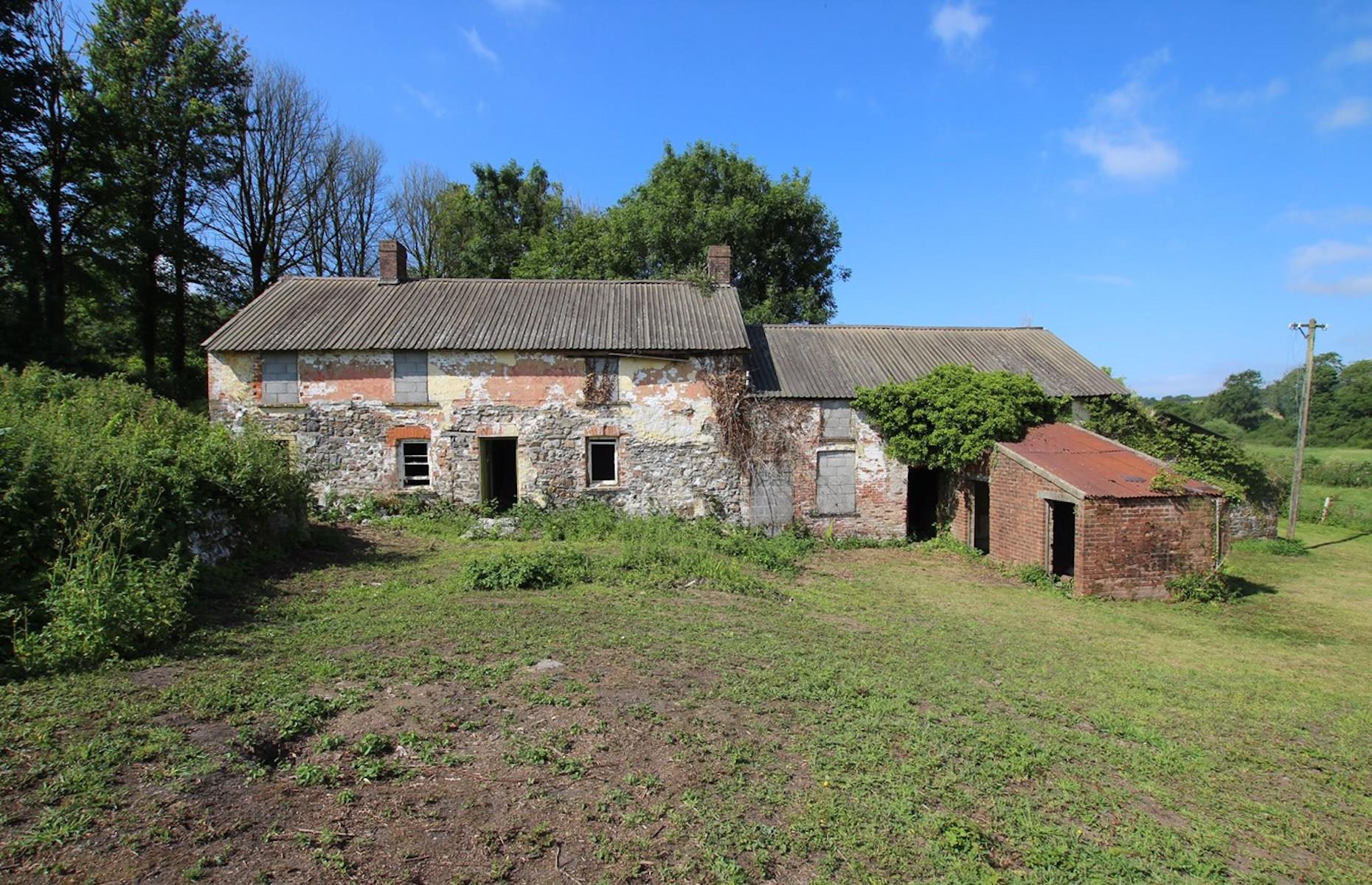 Riverside retreat, Wales, UK: $312,038 (£250k)