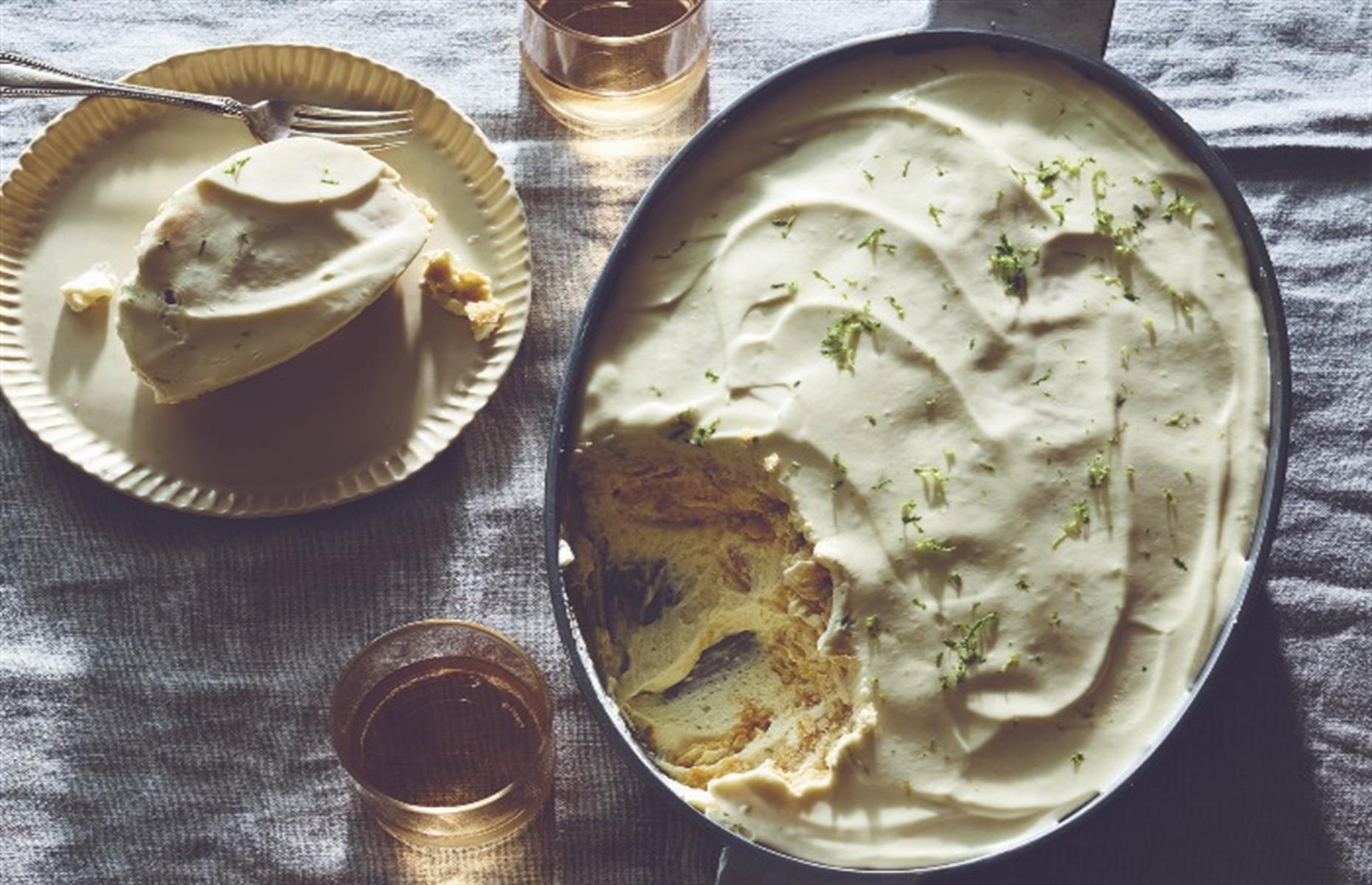 Lime cracker pie