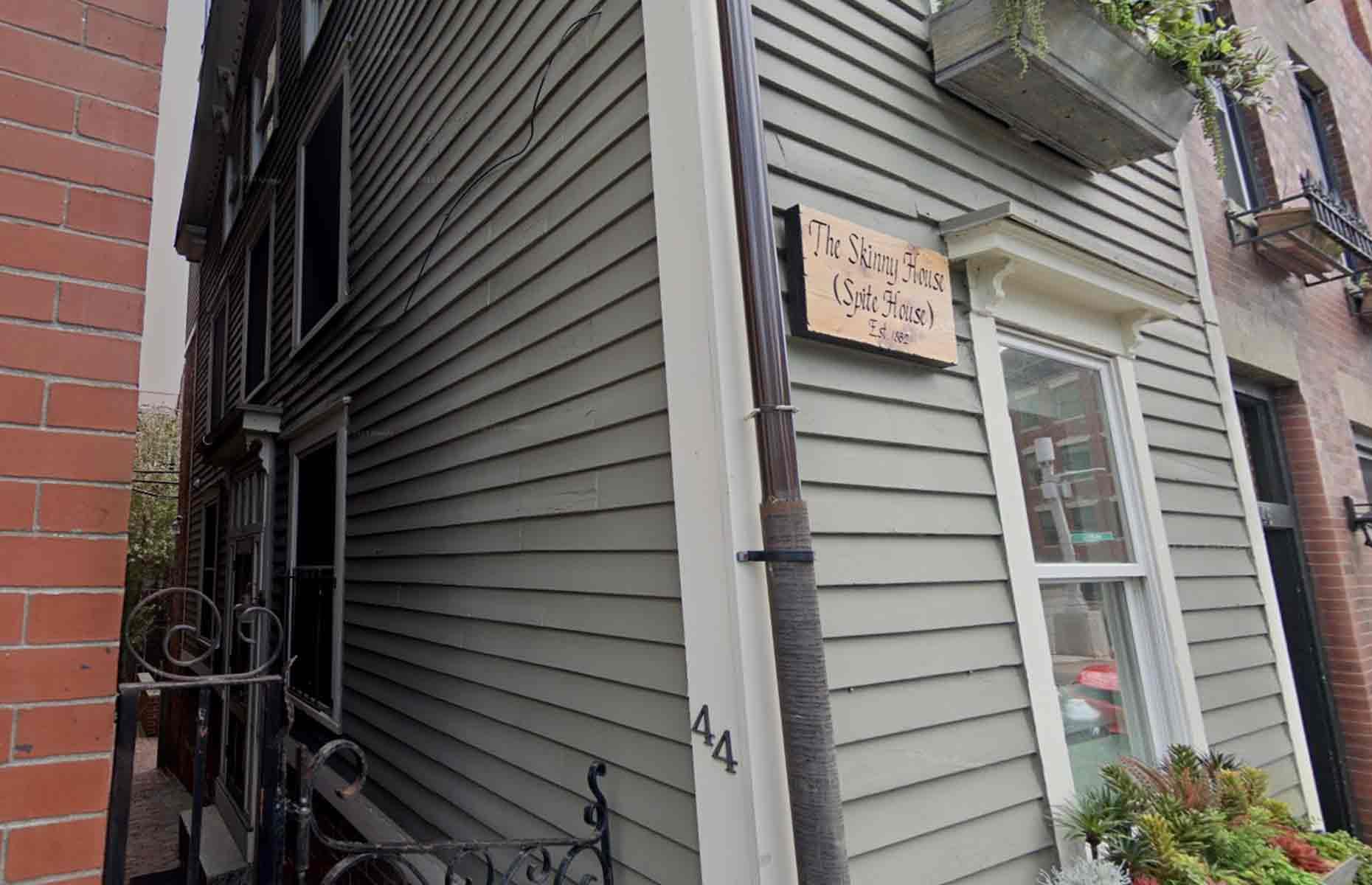 Civil War veteran built skinny house to spite his brother