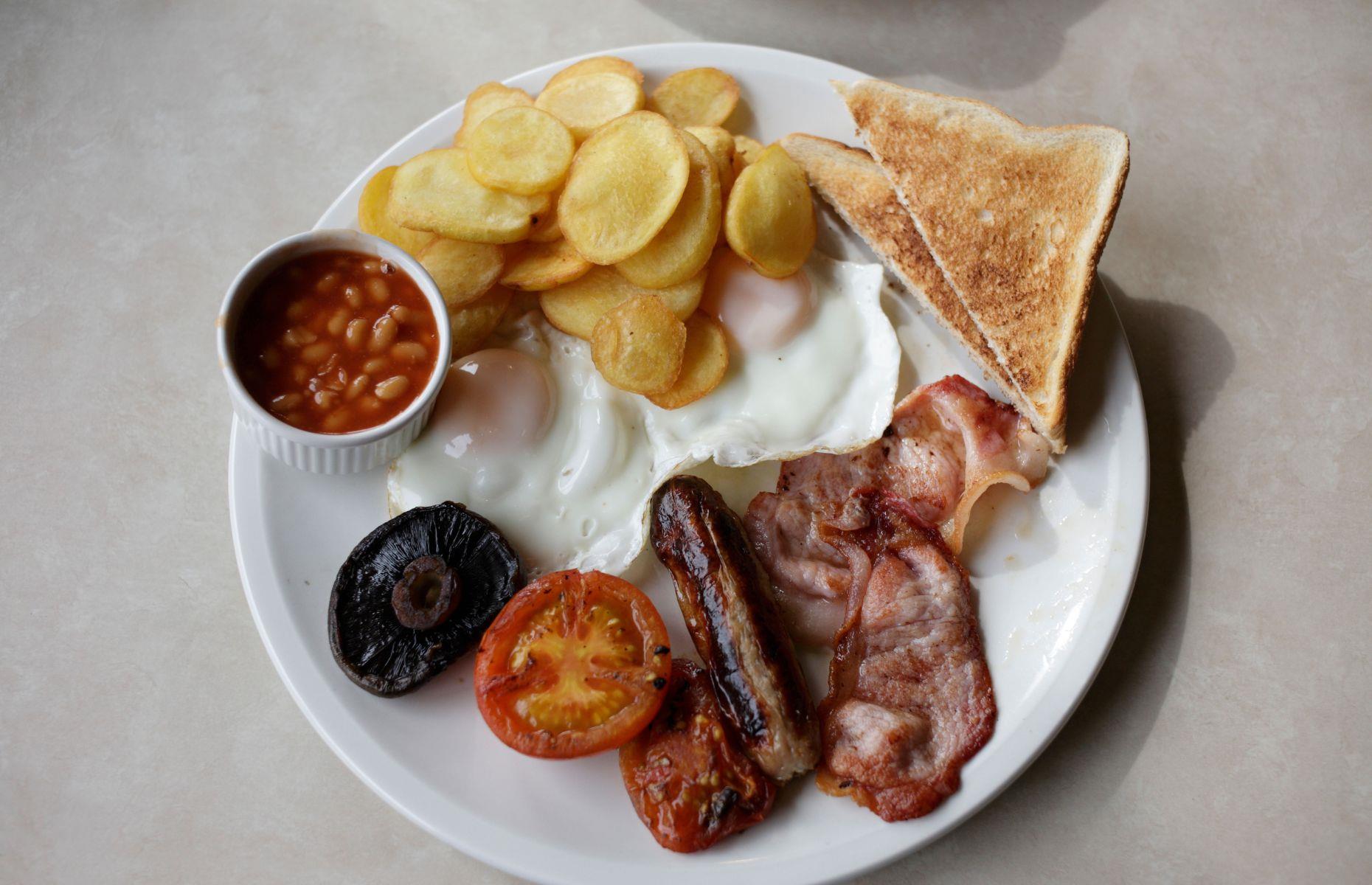 7. Little Chef’s diner dishes