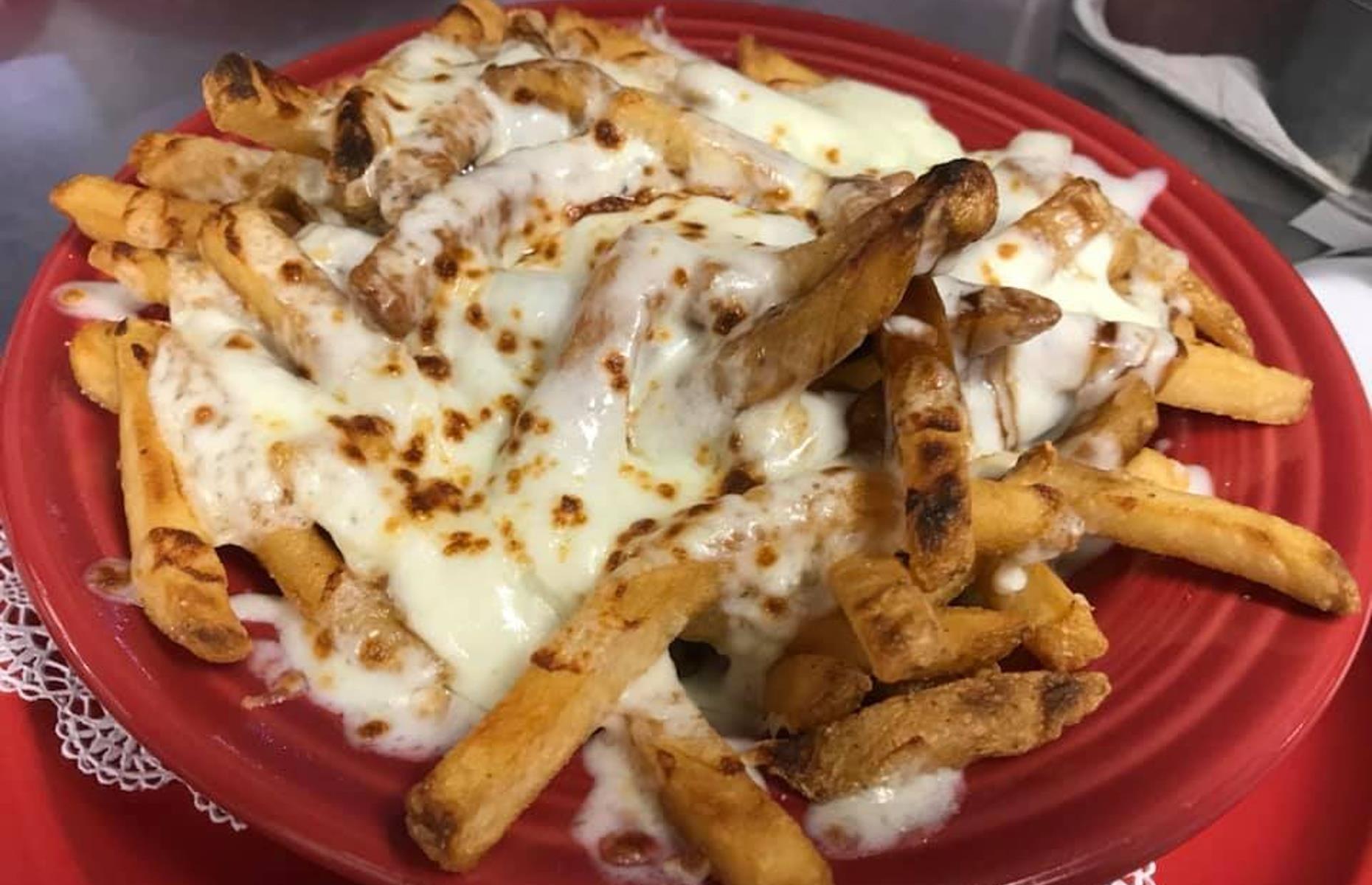 New Hampshire: poutine, Black Mtn. Burger Co., Lincoln