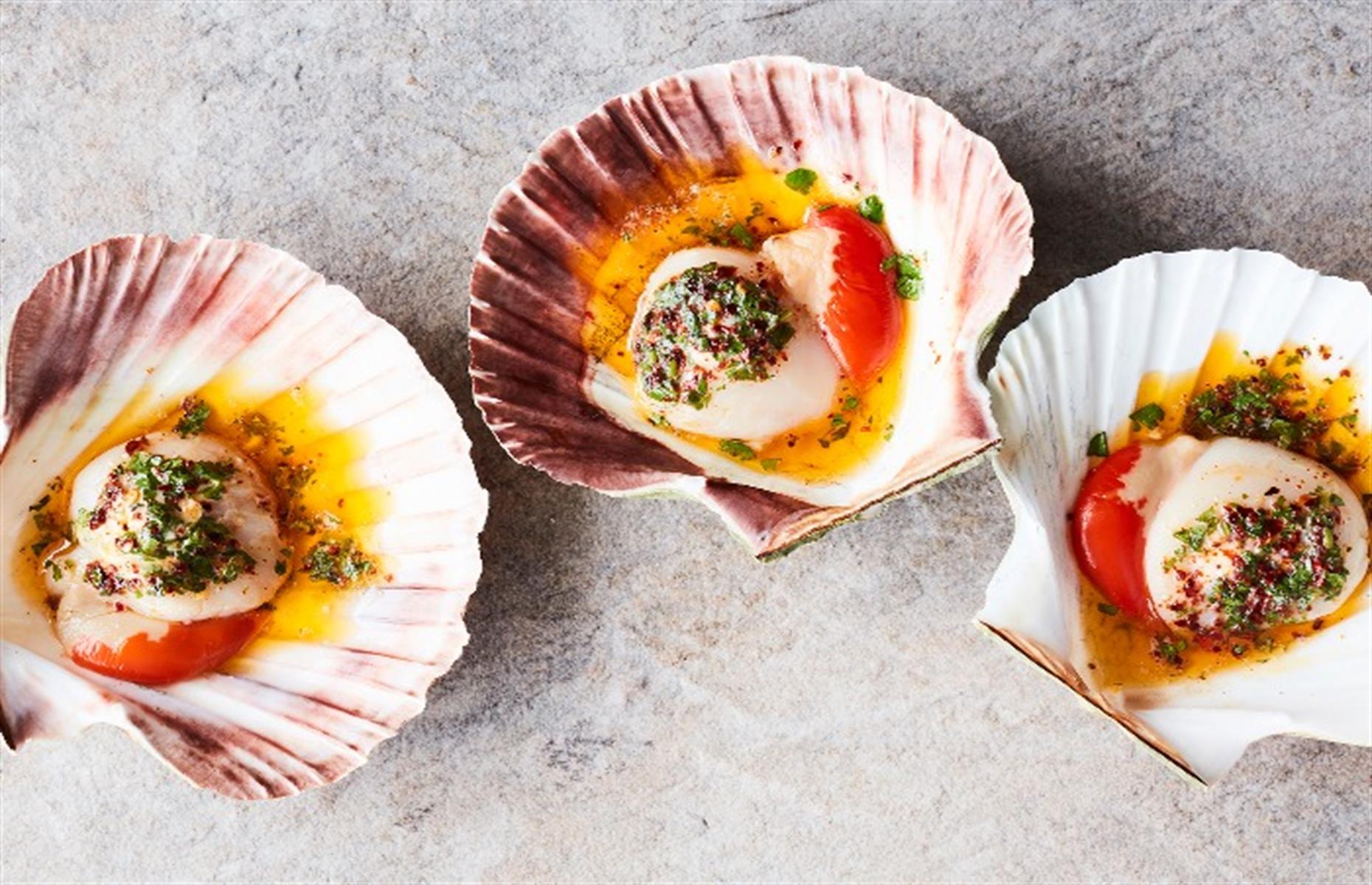 Scallops with chipotle butter