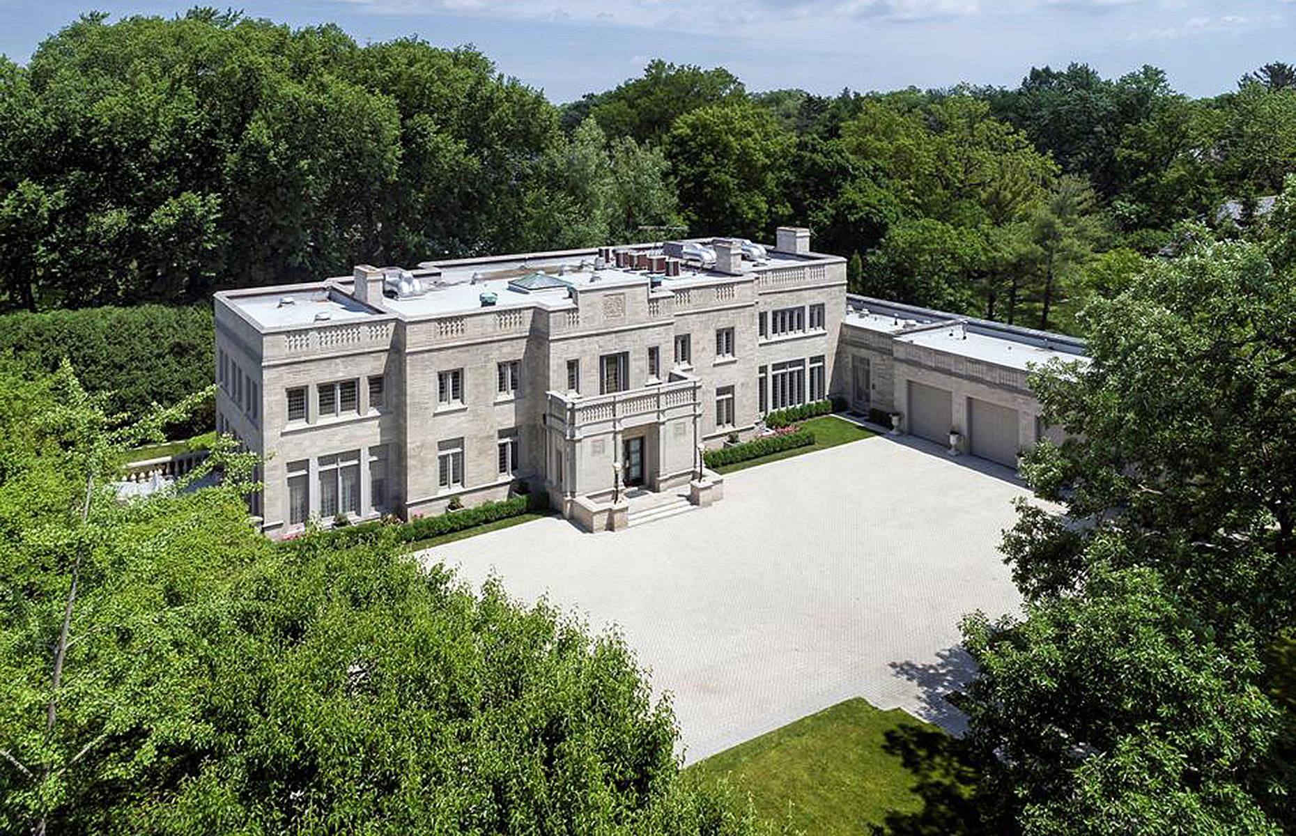 Amazing Art Deco houses for sale