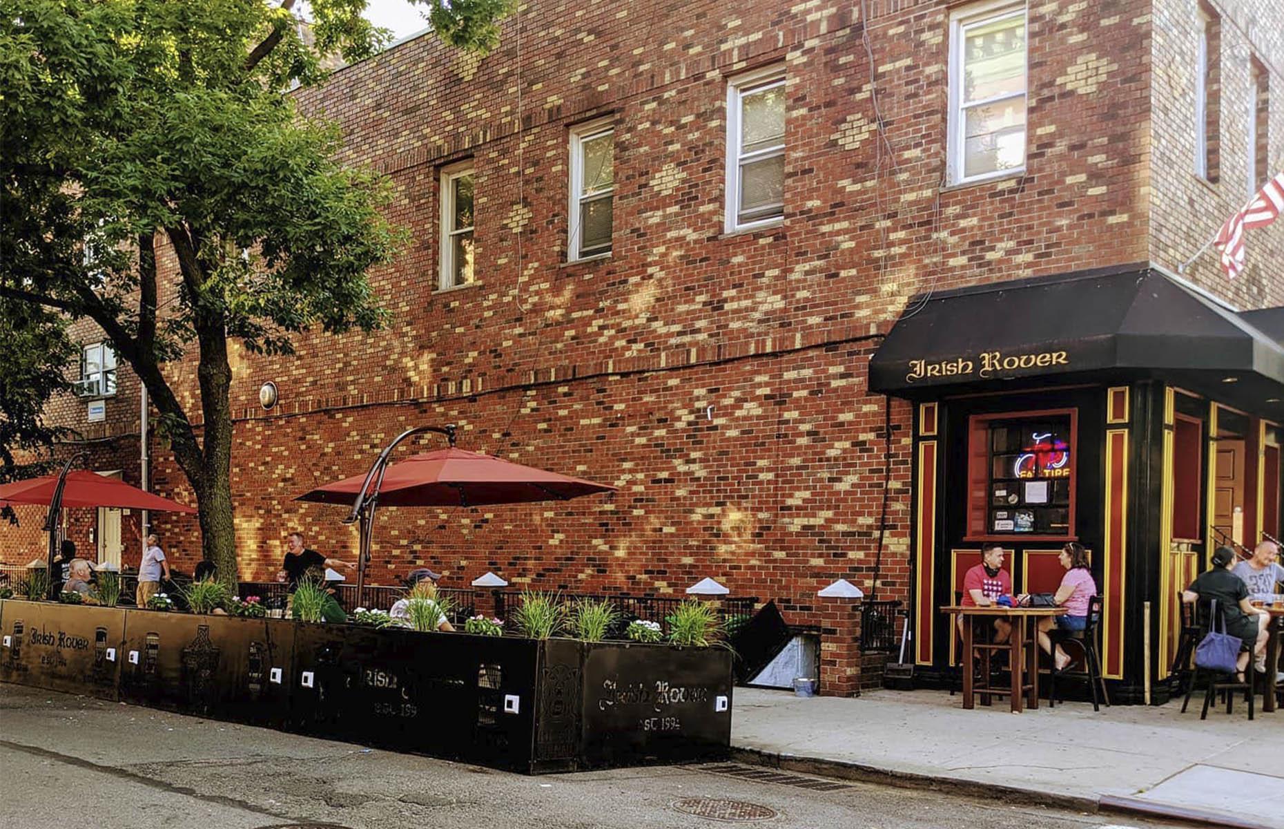 New York: The Irish Rover, Astoria
