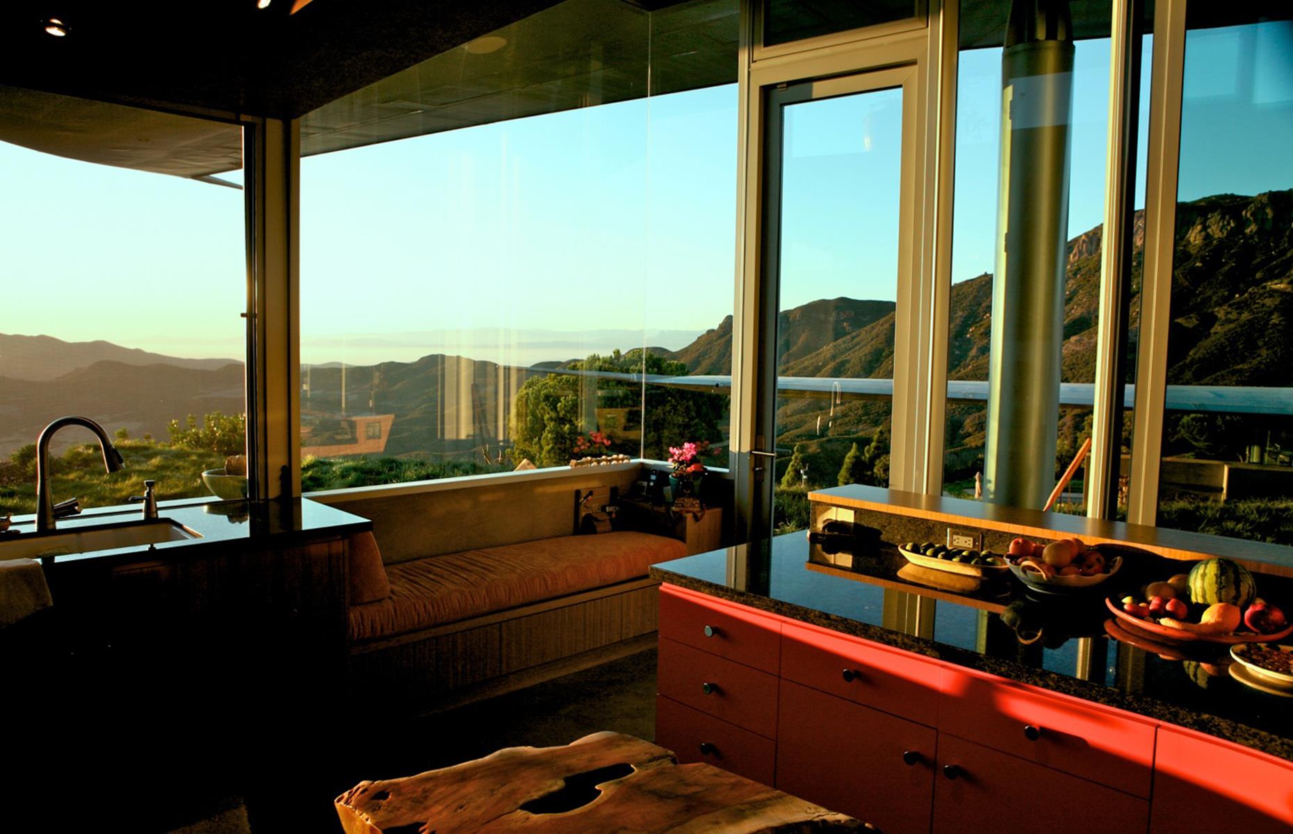 747 Wing House, California, USA
